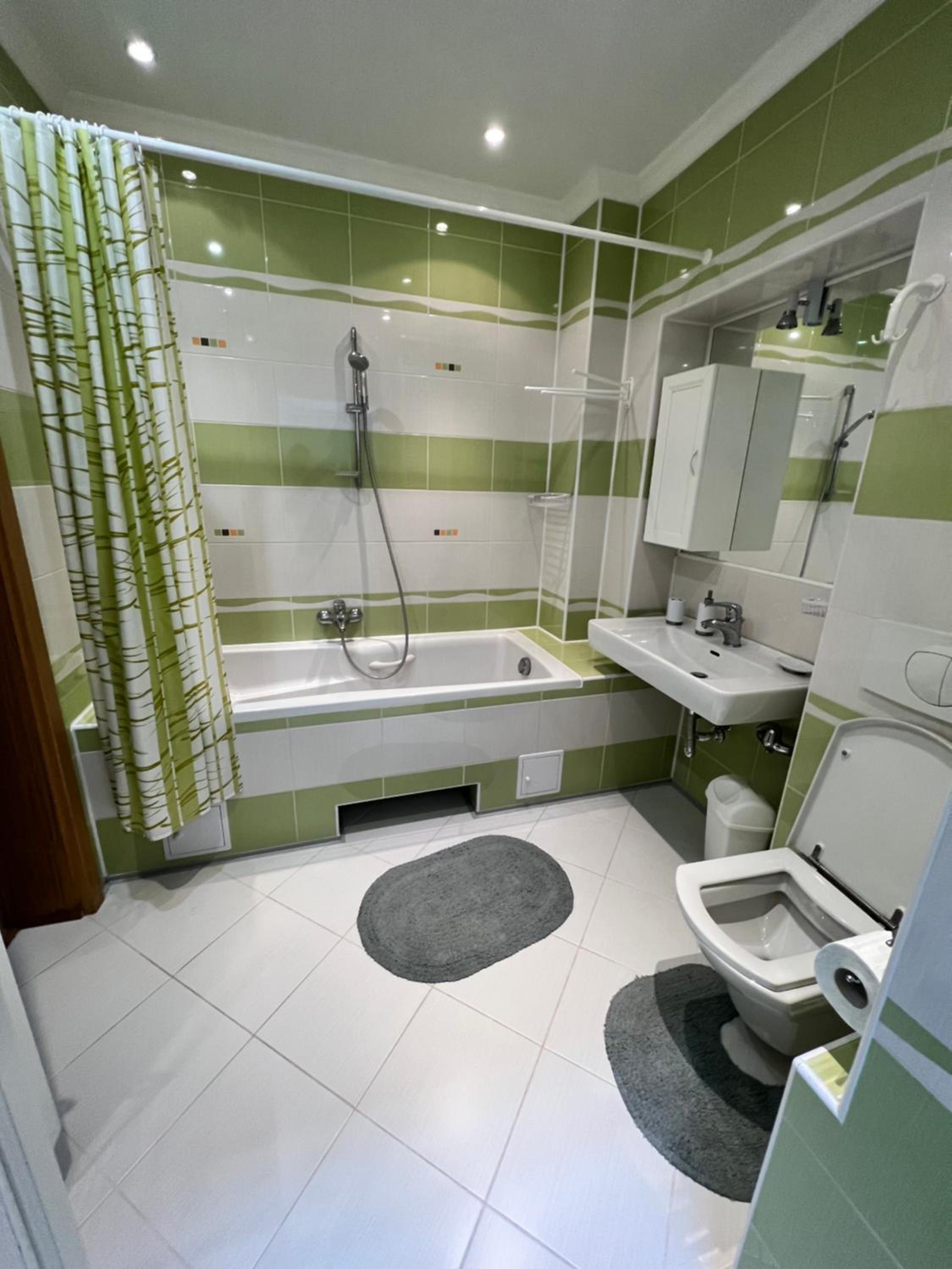 Sadova luxury apartment
