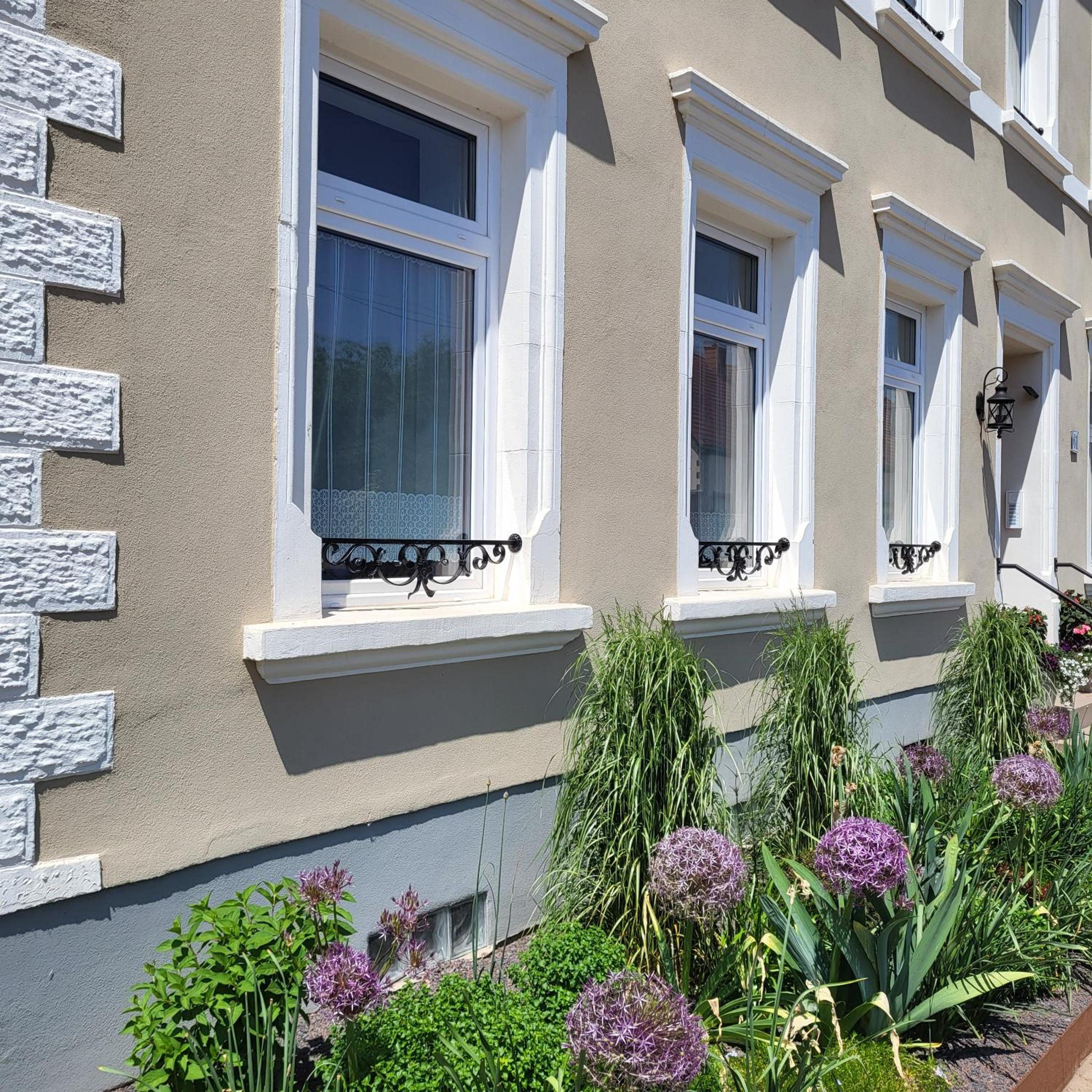 Komfort Ferienwohnungen mit Wellness-Garten - Gästehaus am Bachlauf - Losheim am See