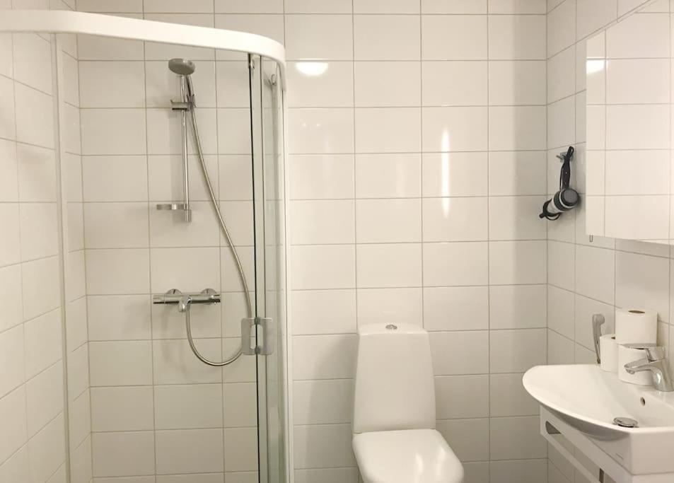 Aurora Home Kivistö 1-bedroom apartment for up to 8 near Helsinki Vantaa Airport and Helsinki city center