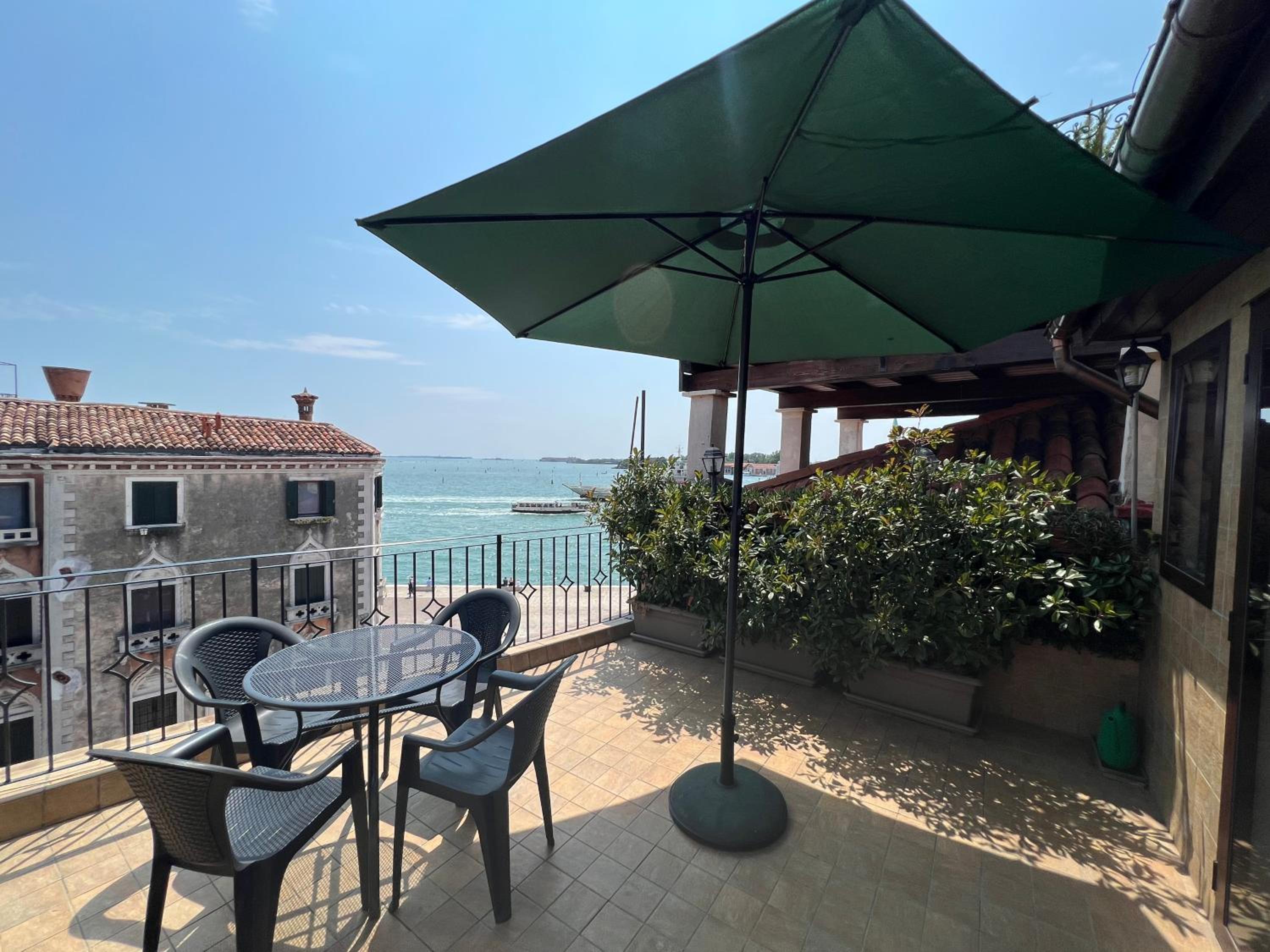 Ca' Delfina Holiday Home