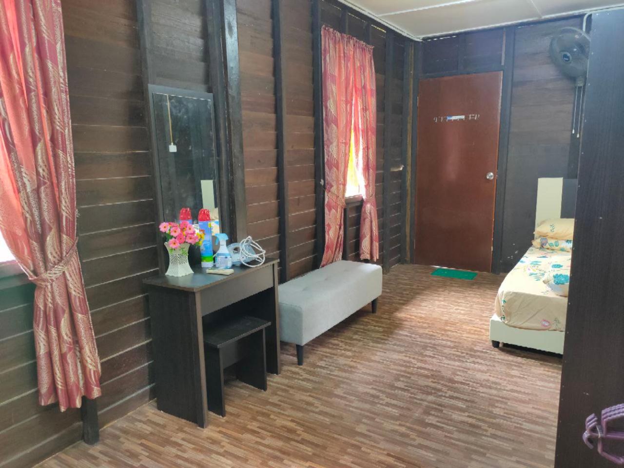 NUR RAMADHAN CAMPSITE