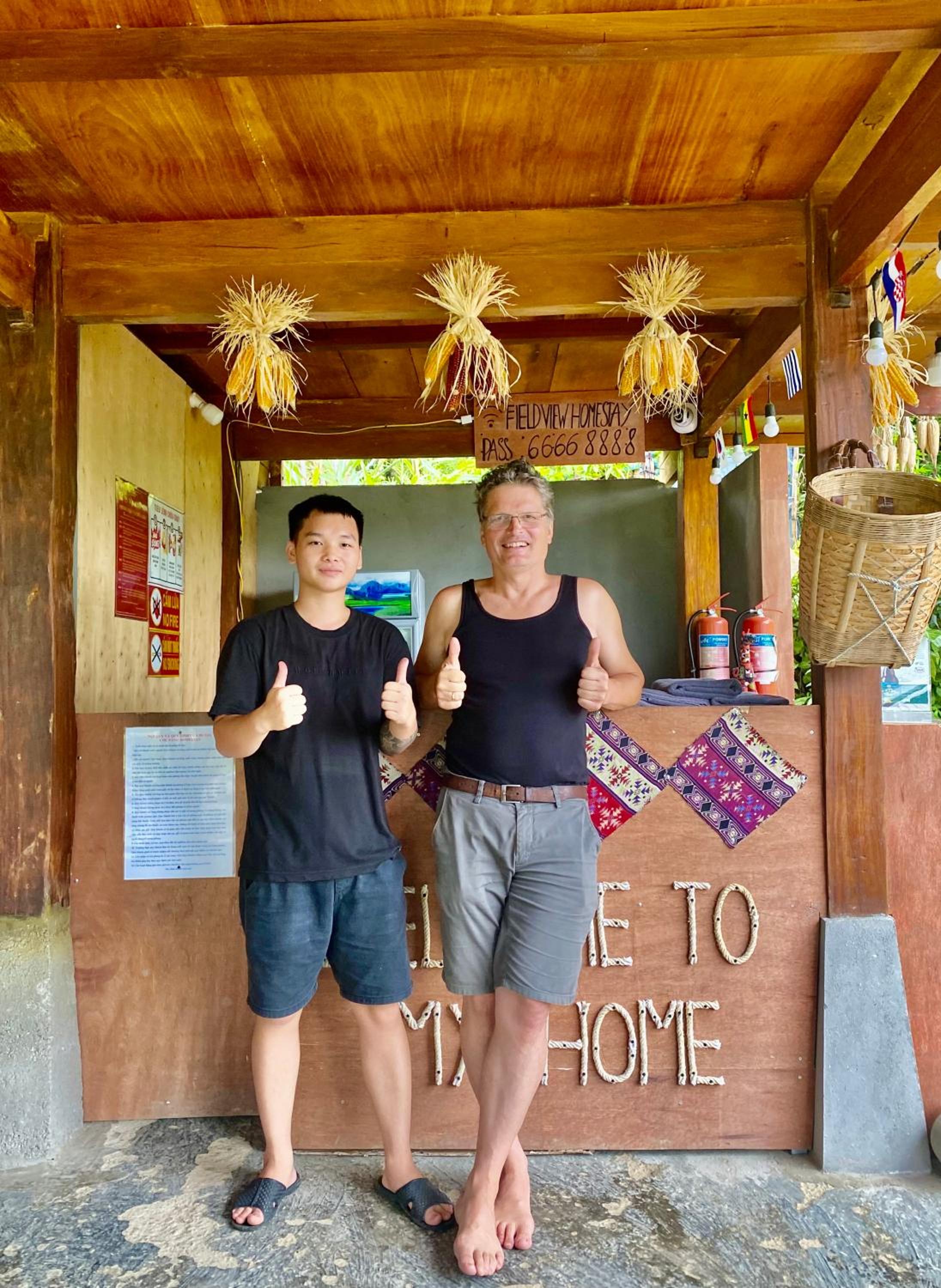 Du Gia Field View Homestay
