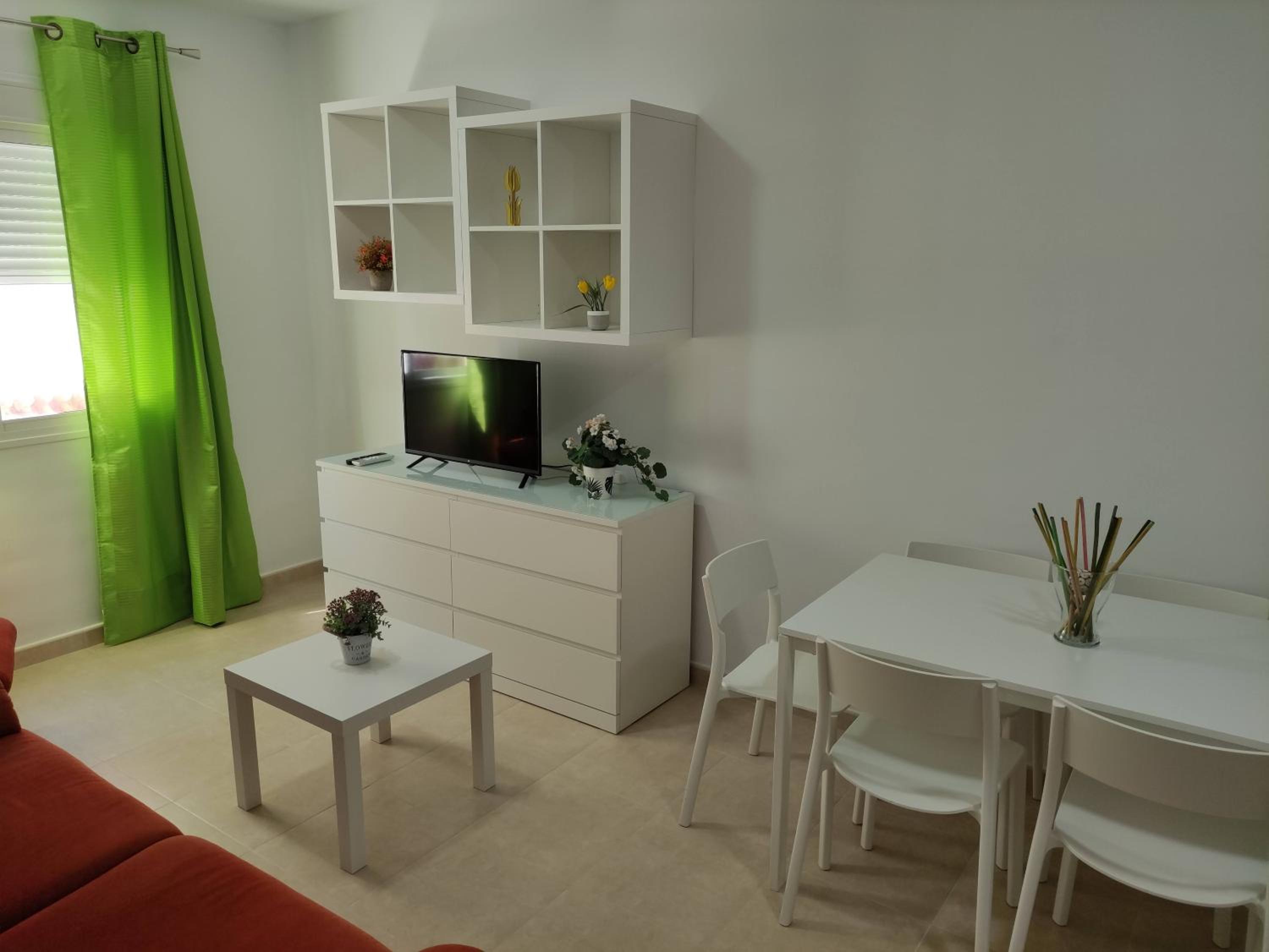 Photo 33