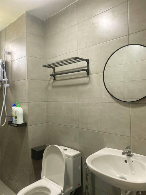JOVIAL Modern Cozy Suite `Metropol BM BandarPerda photo 4