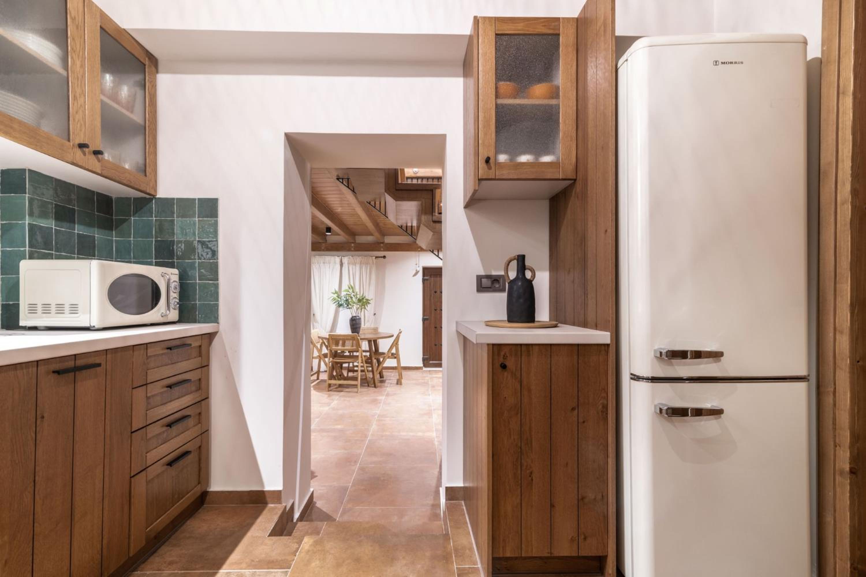 Villa Frontale - Restored Villa with Pool Perfect for 6 Nestled Next to a Traditional Olive Mill and Local Farms Offering Authentic Hospitality and Organic