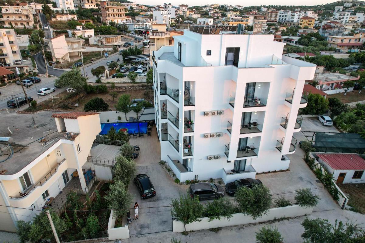 Duka's Hotel 1