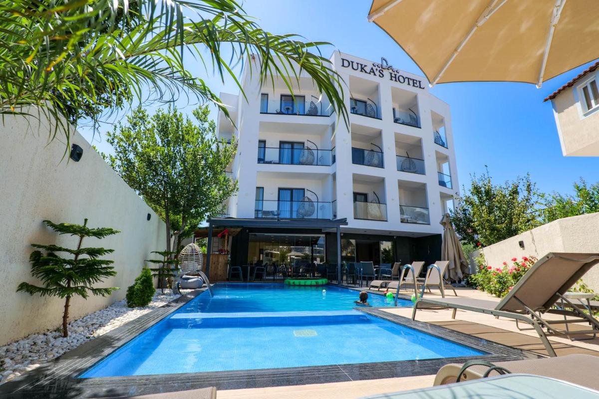 Duka's Hotel 3