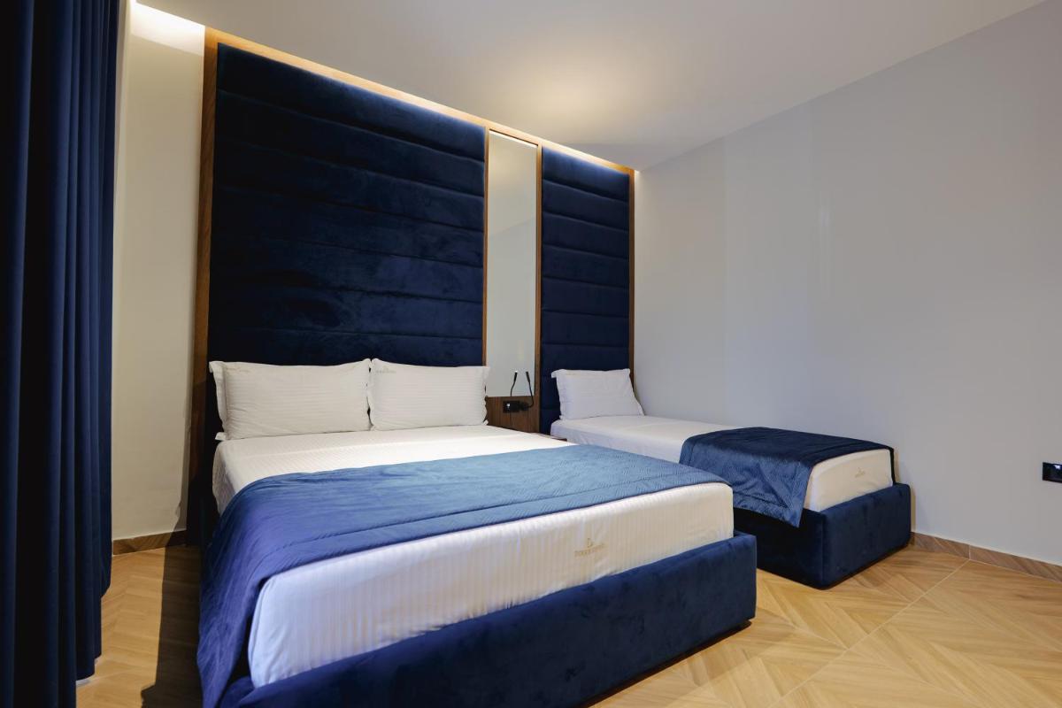 Duka's Hotel 25