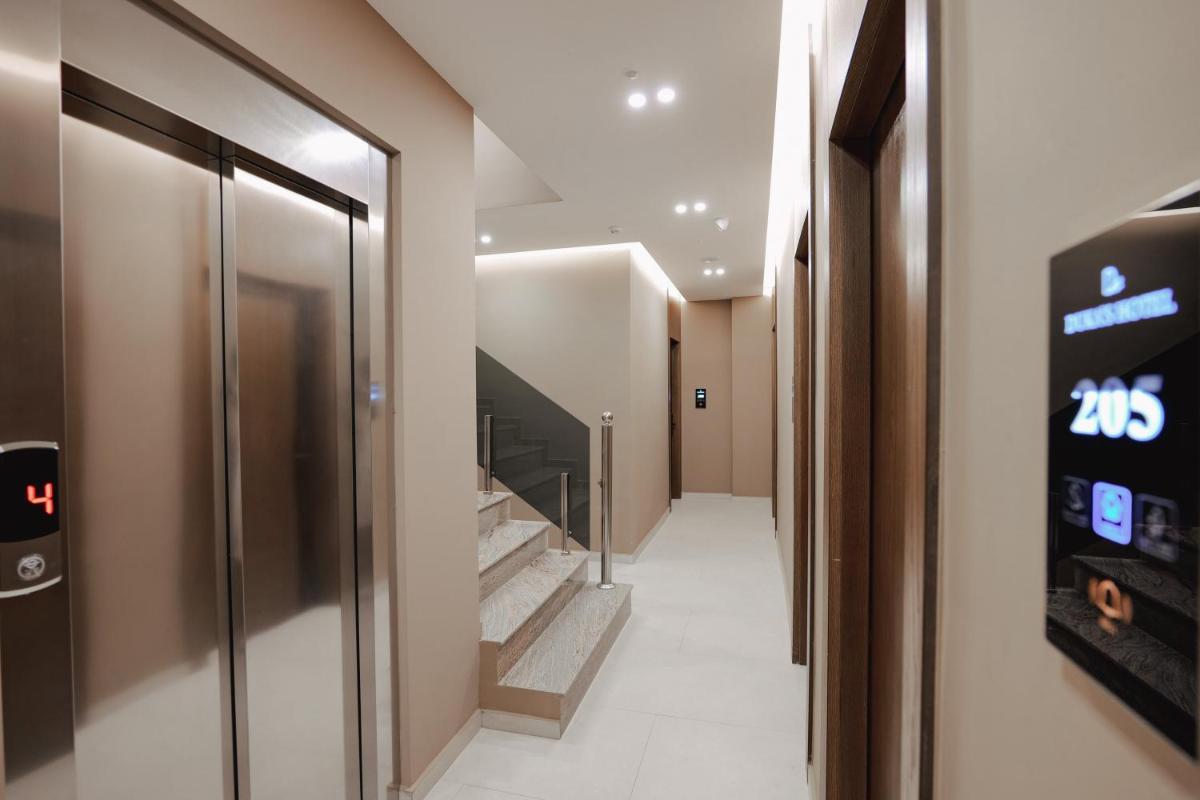Duka's Hotel 10