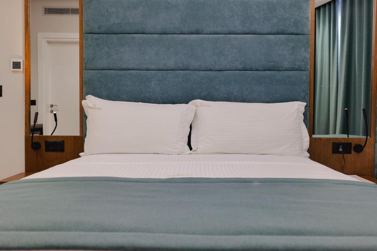 Duka's Hotel 32