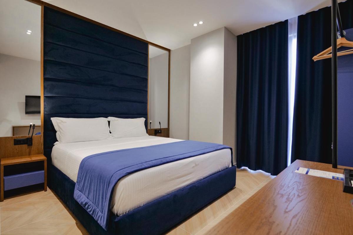 Duka's Hotel 47