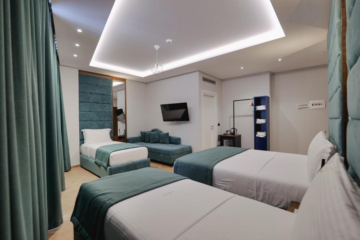 Duka's Hotel 45