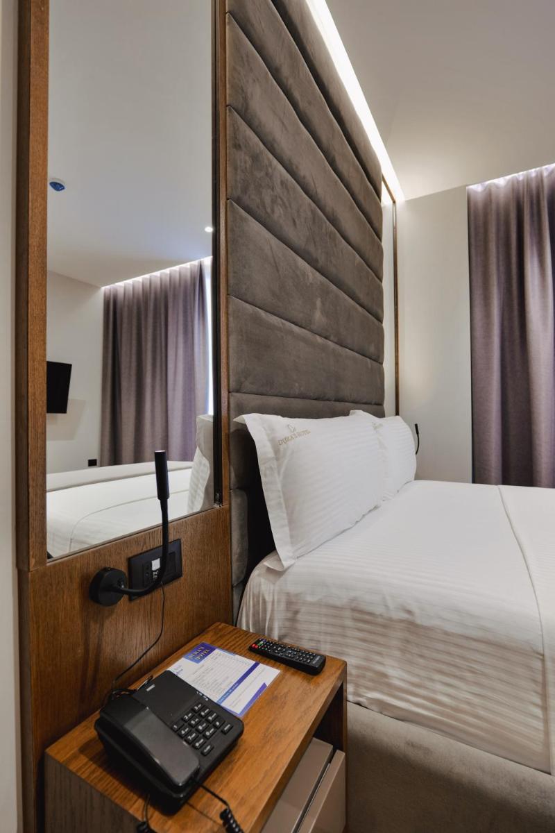 Duka's Hotel 36
