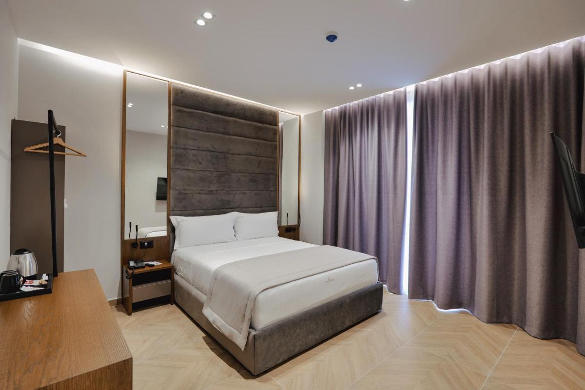 Duka's Hotel 33