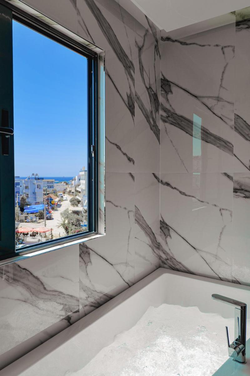 Duka's Hotel 80