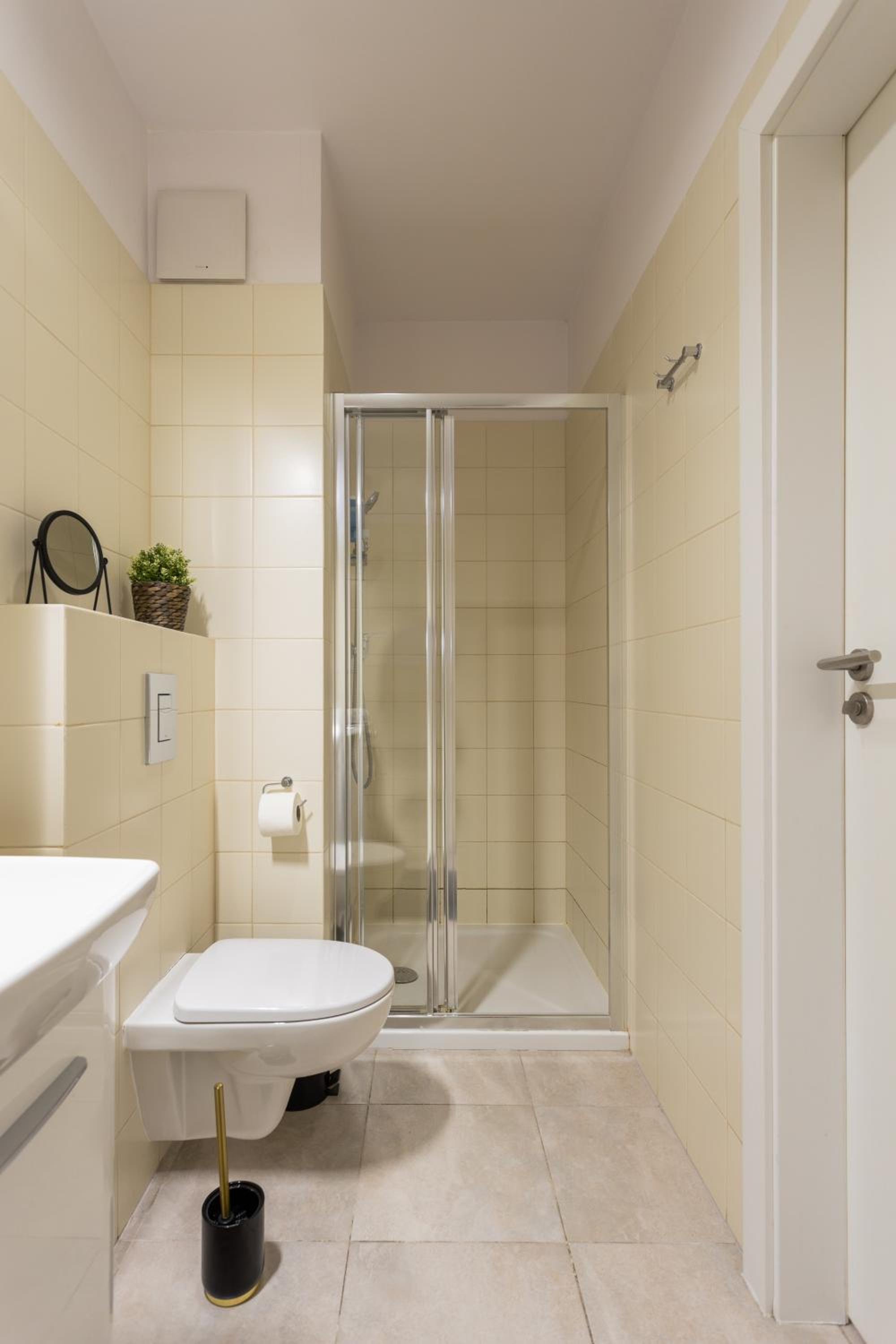 Golden Apartments Warsaw - Stylish & Sunny - Pereca Residence, City Center