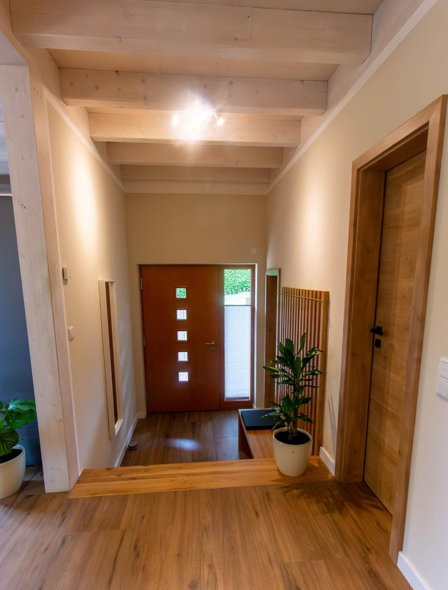 Ferienhaus Moselhöhe - 2023 neu renoviert, mit Design-Ausstattung & großem Garten