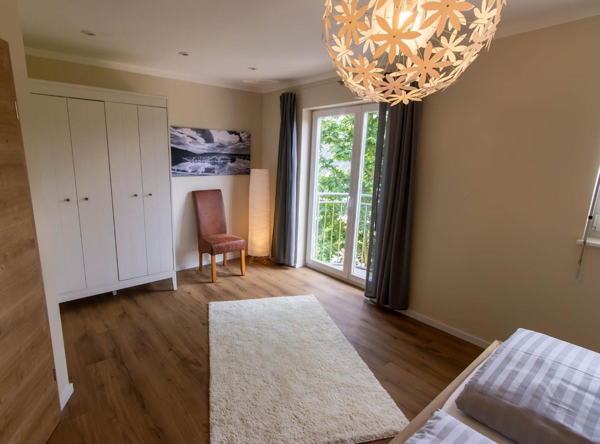 Ferienhaus Moselhöhe - 2023 neu renoviert, mit Design-Ausstattung & großem Garten