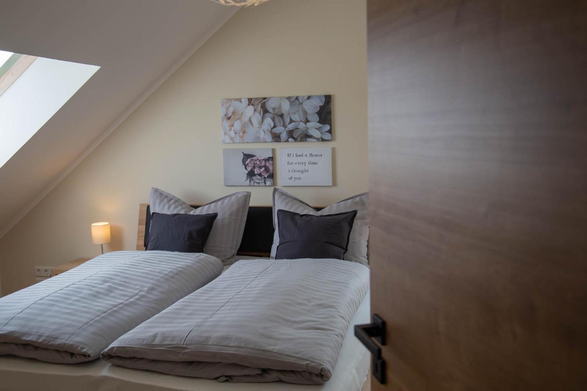 Ferienhaus Moselhöhe - 2023 neu renoviert, mit Design-Ausstattung & großem Garten