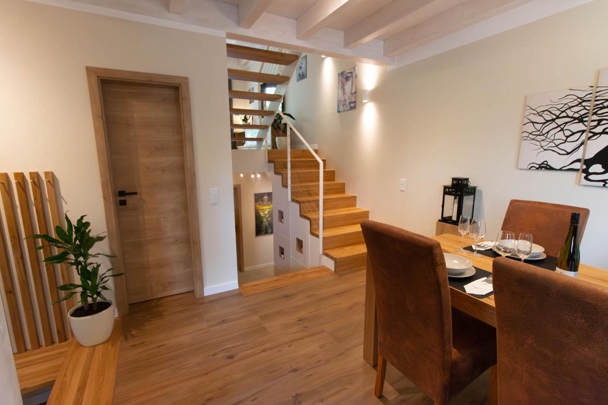Ferienhaus Moselhöhe - 2023 neu renoviert, mit Design-Ausstattung & großem Garten