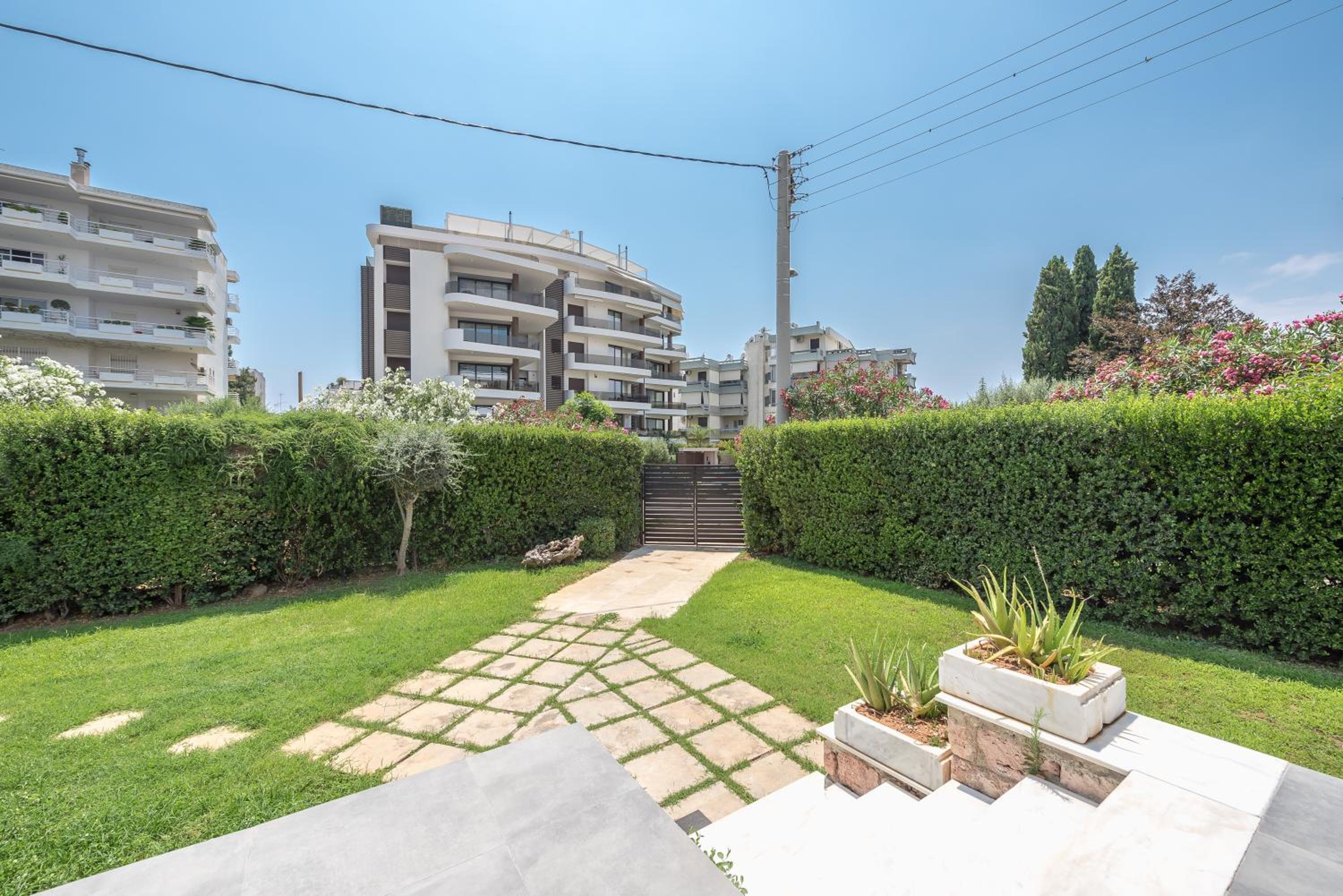 Garden Villa Glyfada