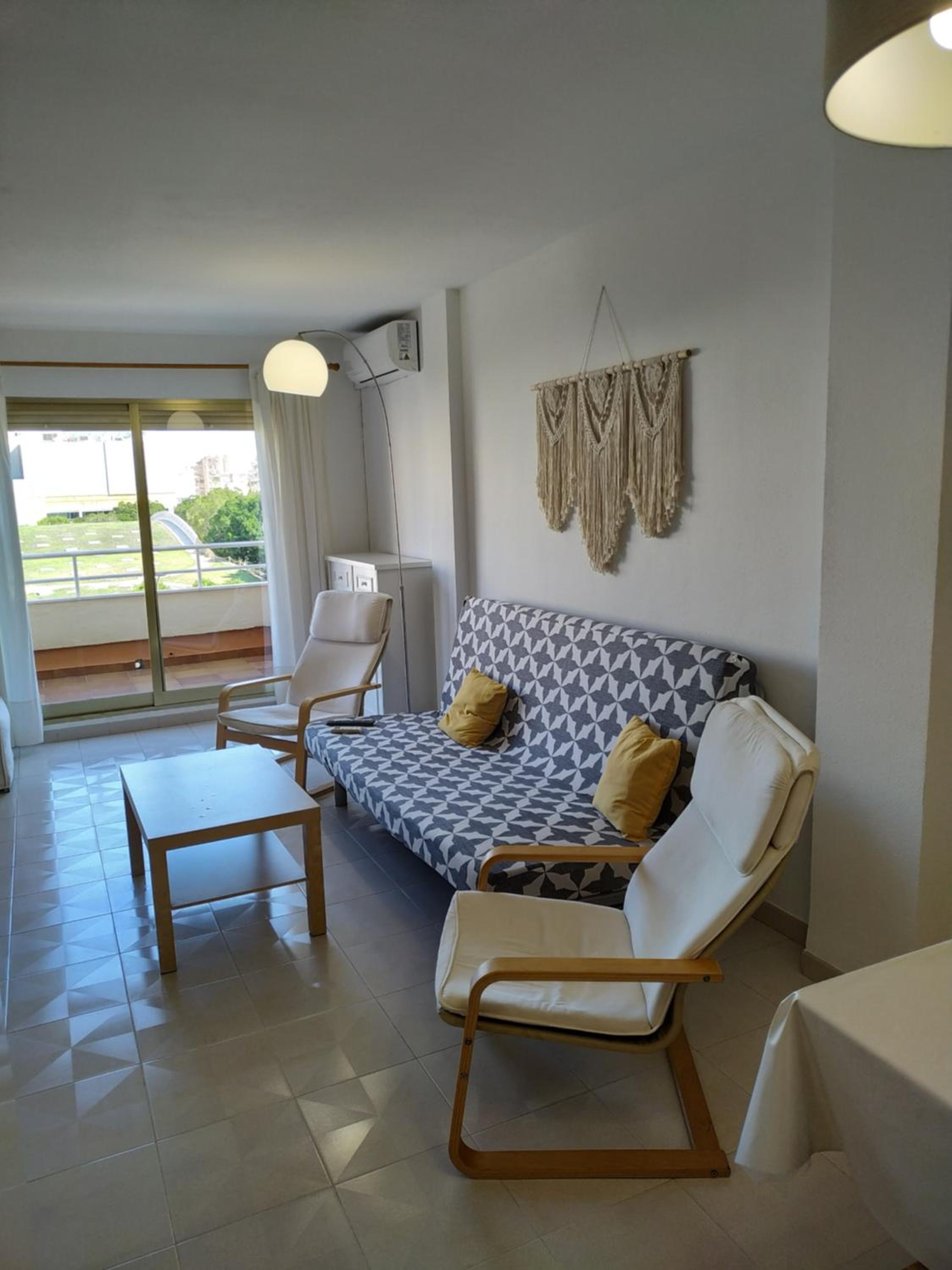 Apartamento en Playa de Gandia con piscina