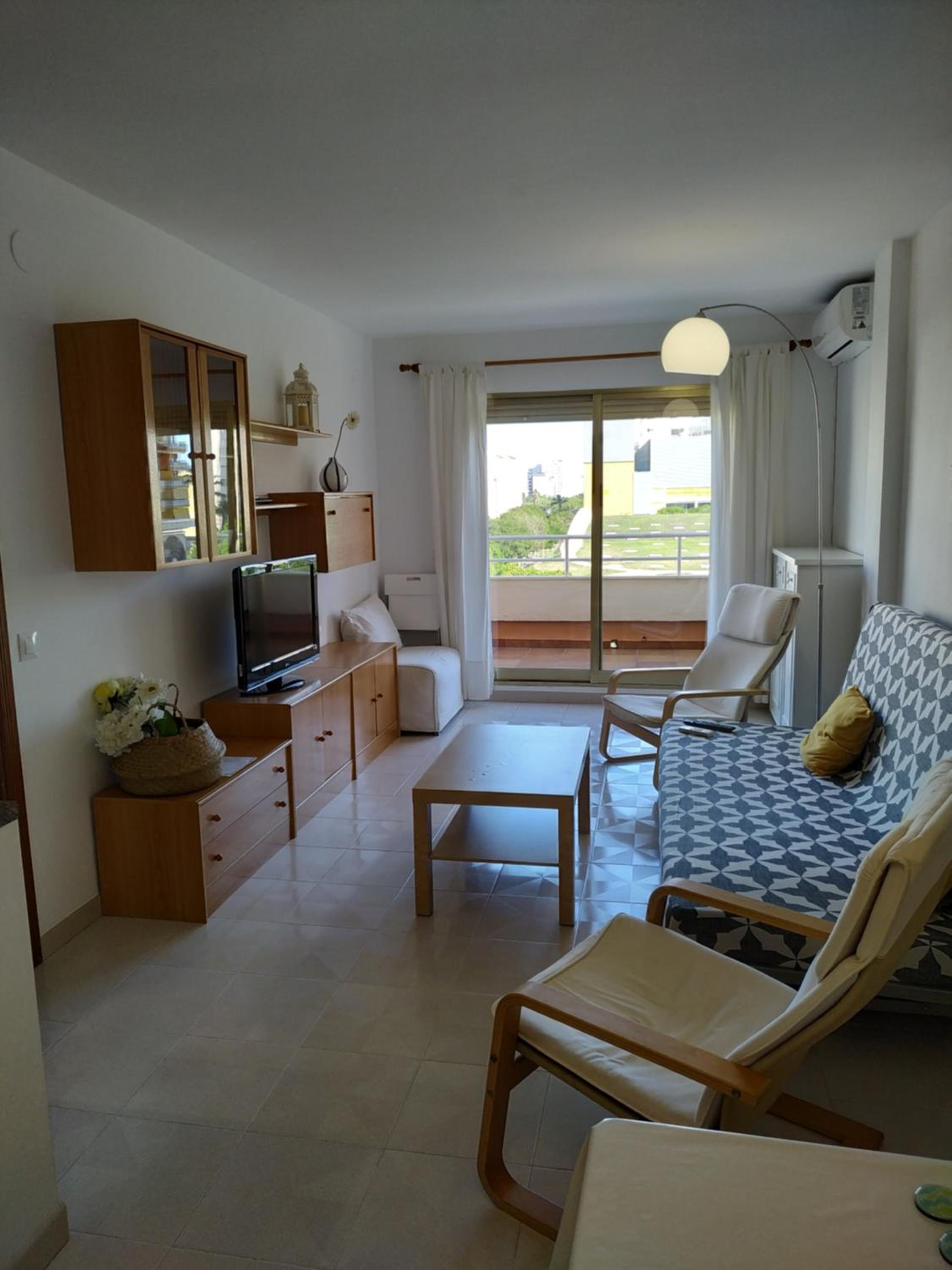 Apartamento en Playa de Gandia con piscina