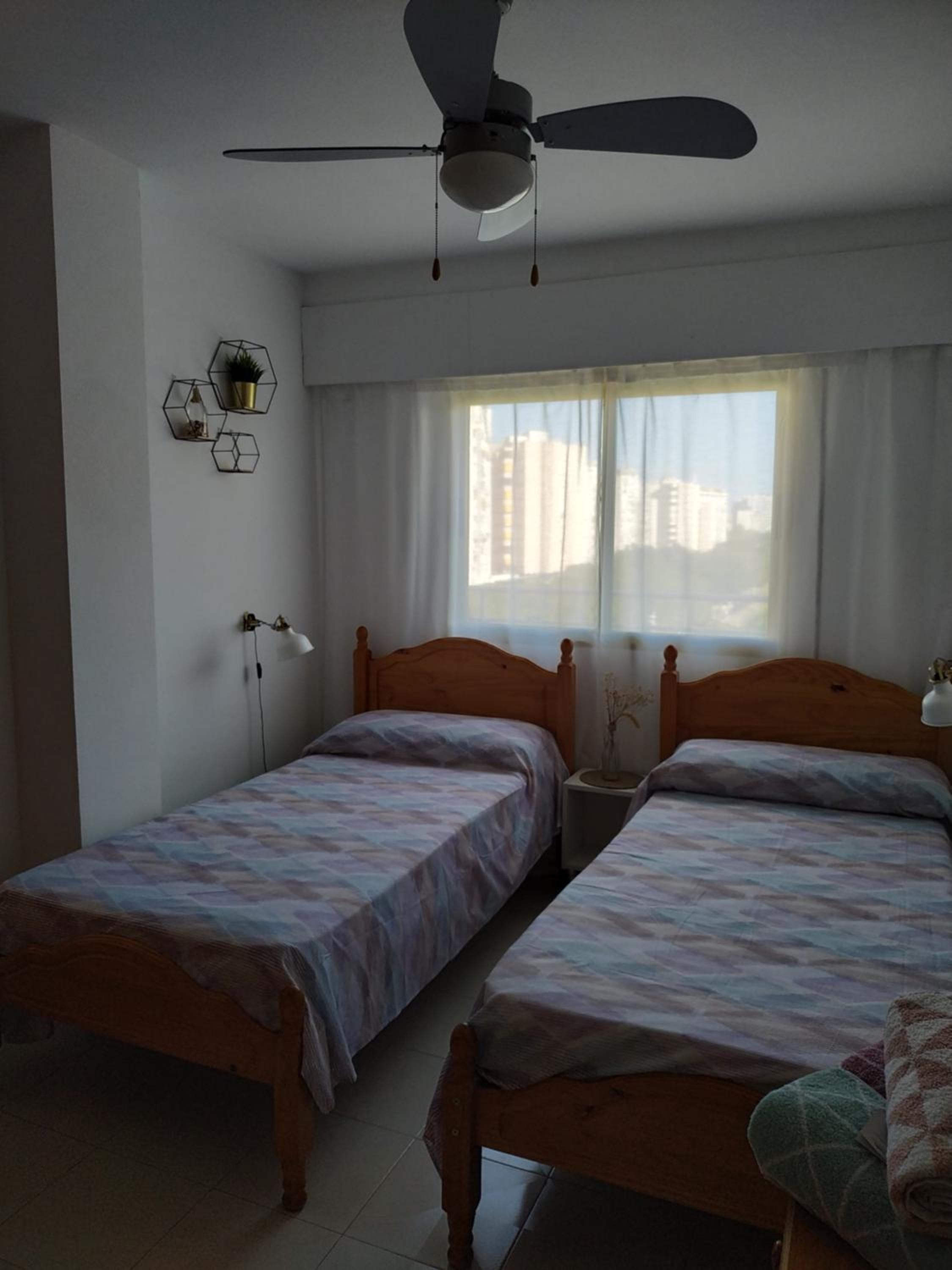 Apartamento en Playa de Gandia con piscina