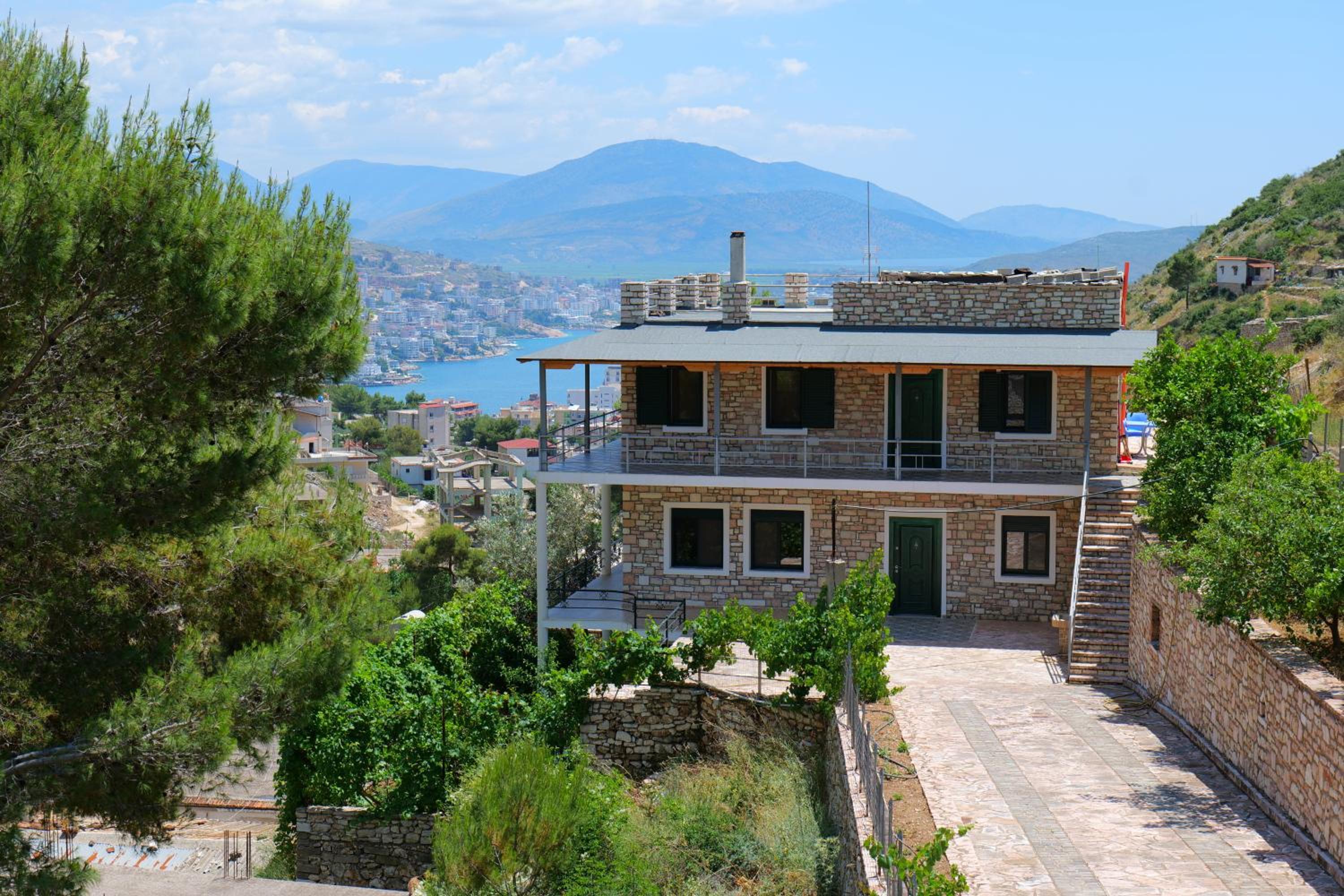 Green Villa