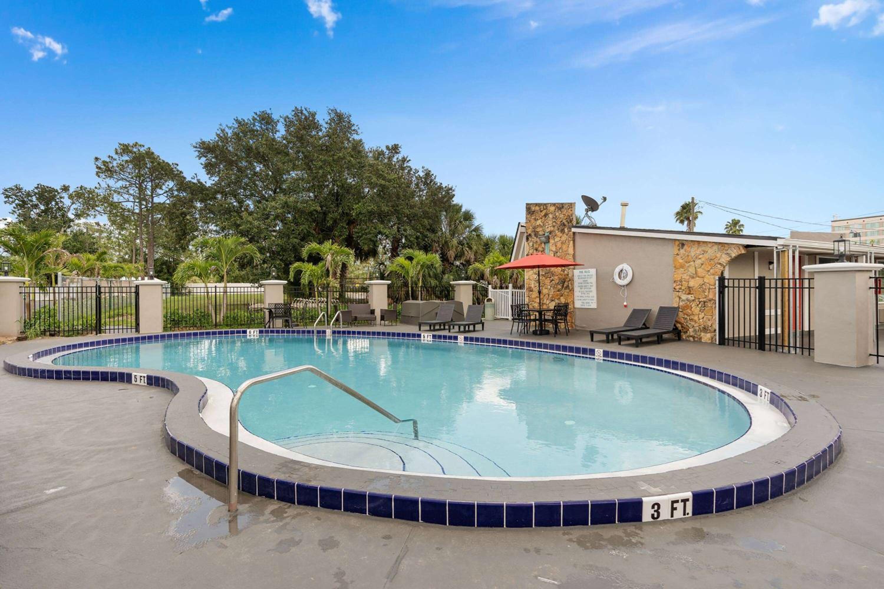 Travelodge by Wyndham Kissimmee Orlando