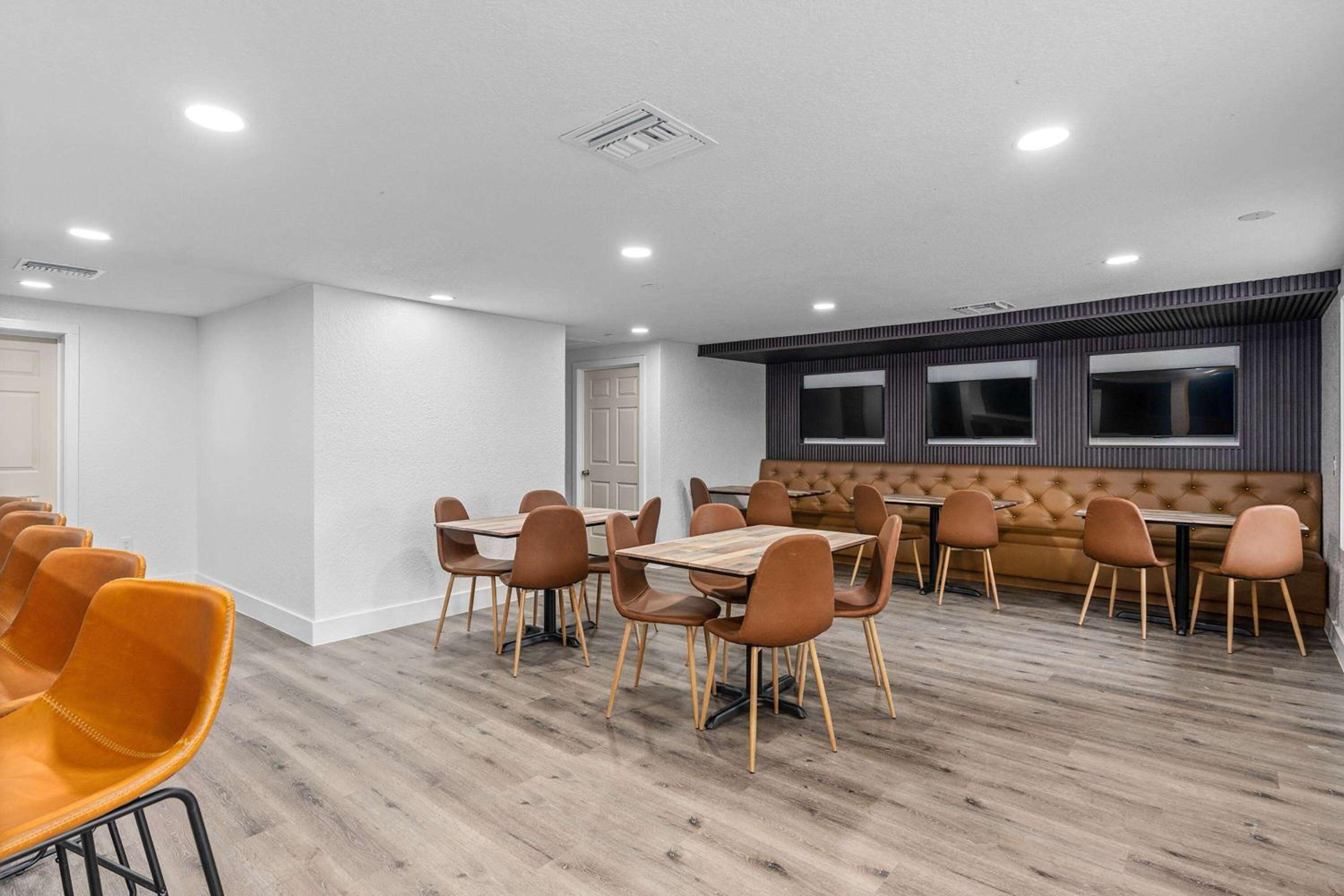 Travelodge by Wyndham Kissimmee Orlando