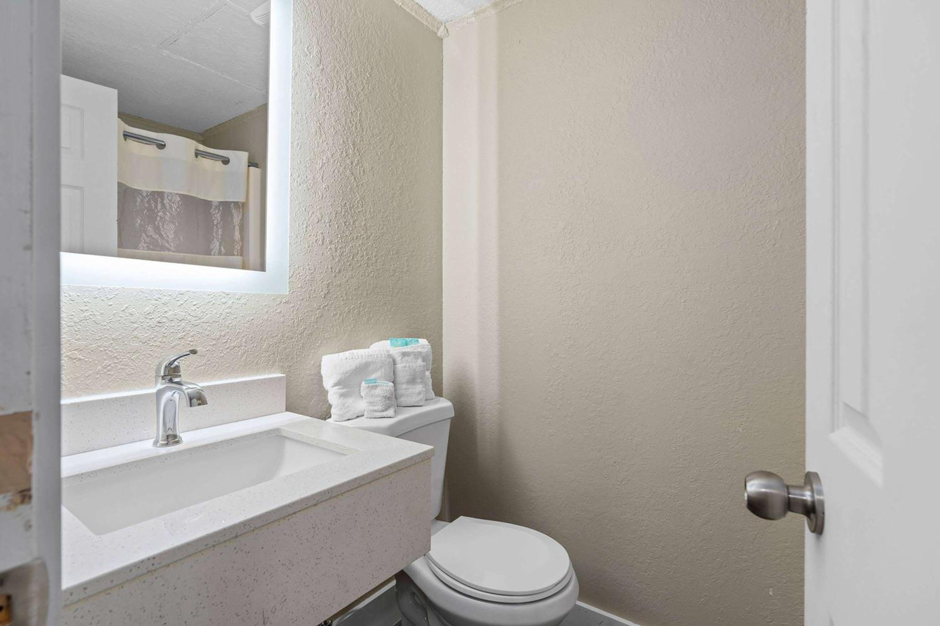Travelodge by Wyndham Kissimmee Orlando