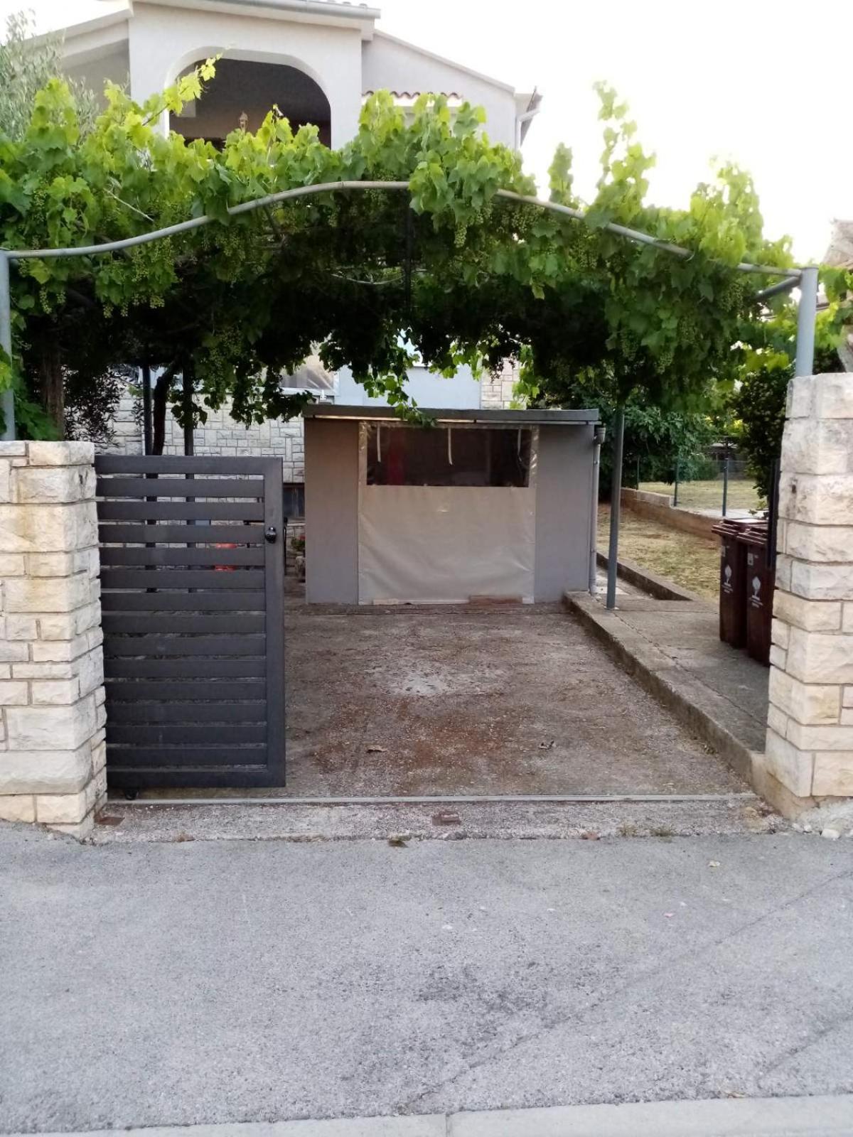 Apartman Sanda
