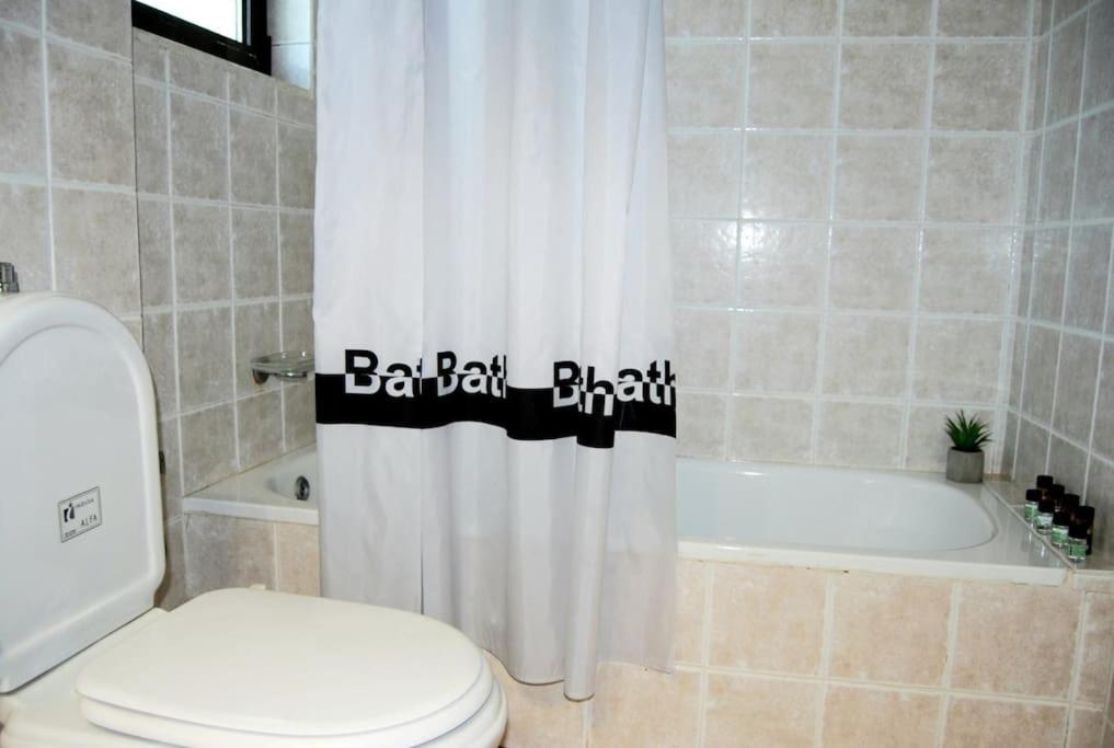 Photo 32