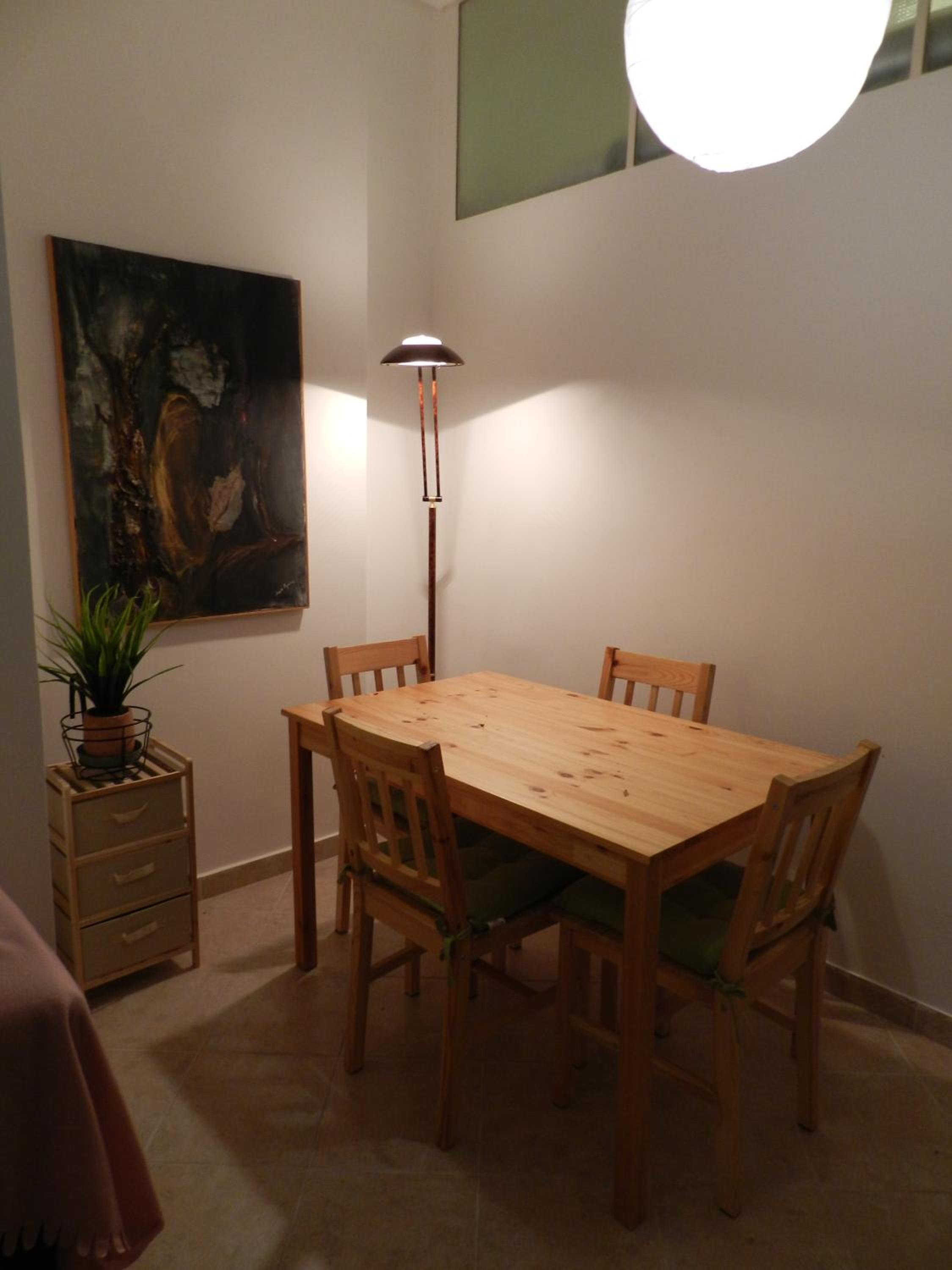 Vasia's cosy apartment in Athens, 