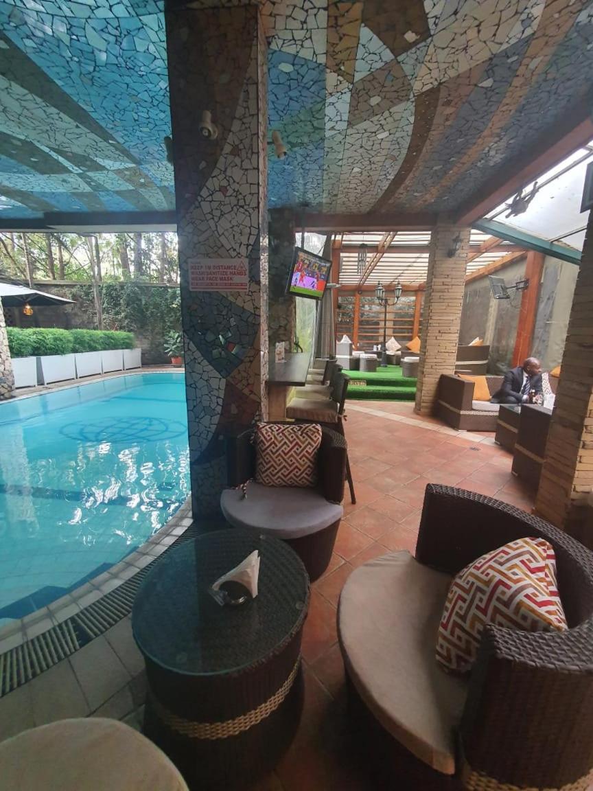 Lux Suites Tropical Towers Apartments Kilimani view 5
