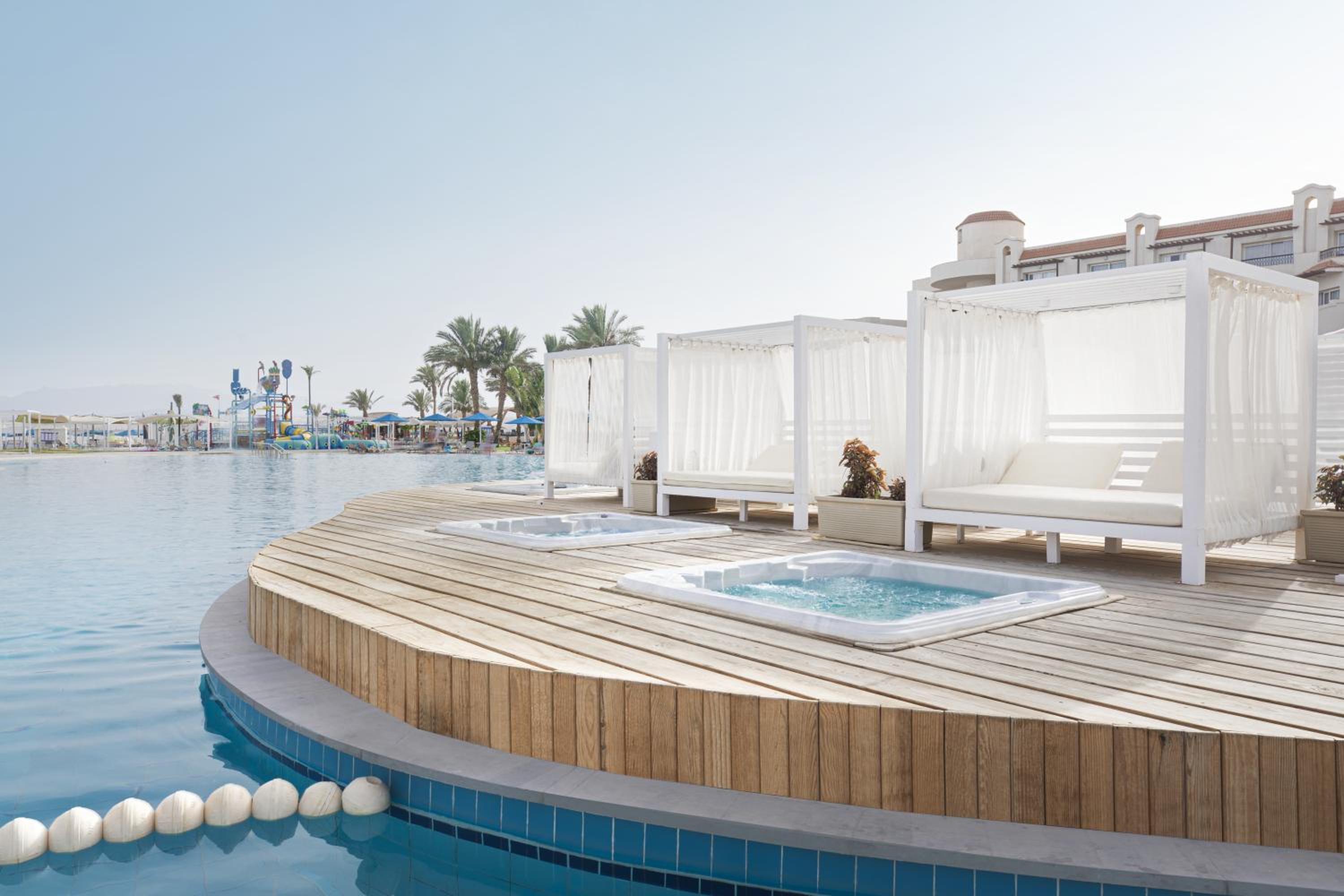 THE V Luxury Resort Sahl Hasheesh