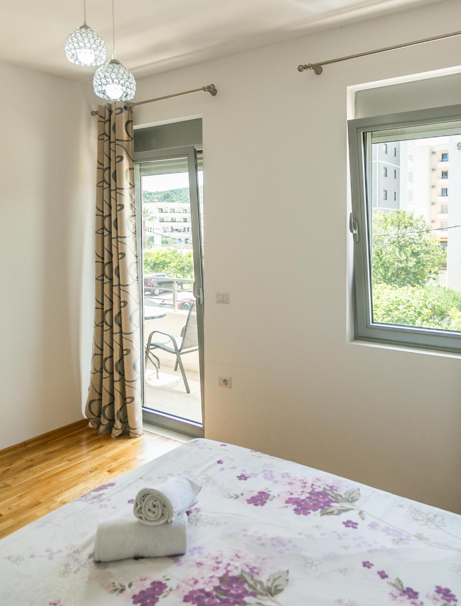 Apartments Mina