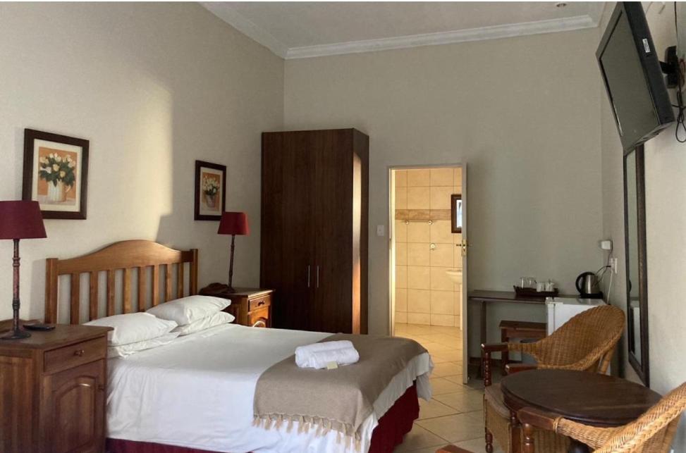 Schoongezich Guesthouse view 5
