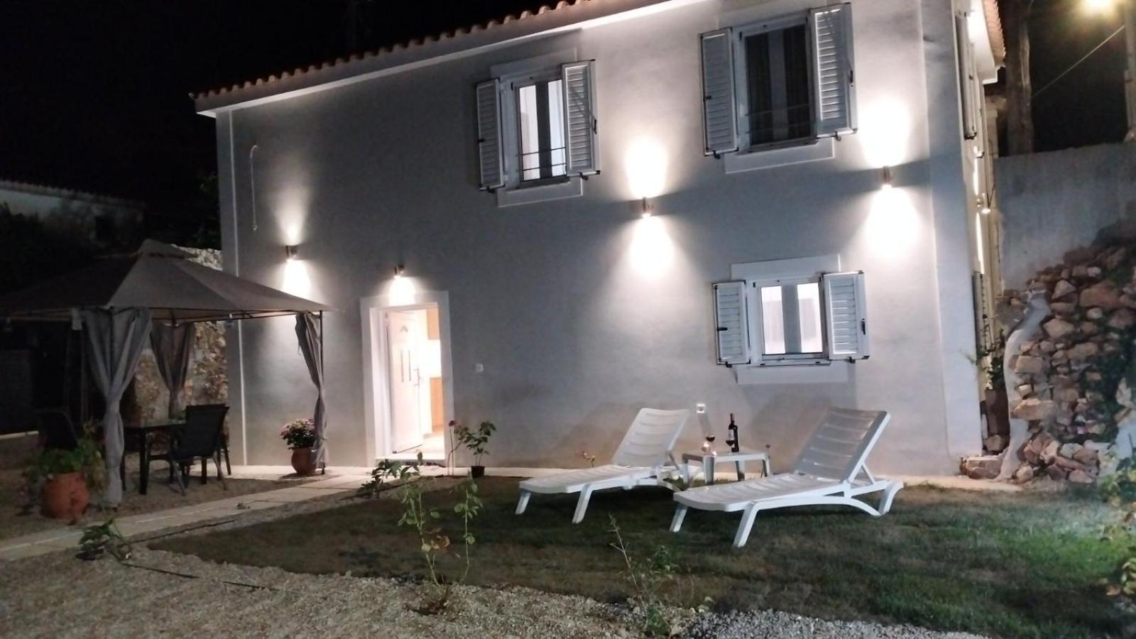 Vikou House - Nestled in One of Zakynthos Oldest Villages A Tranquil Retreat Close to Renowned Beaches Offering Authentic Zakynthian Hospitality By Villa M