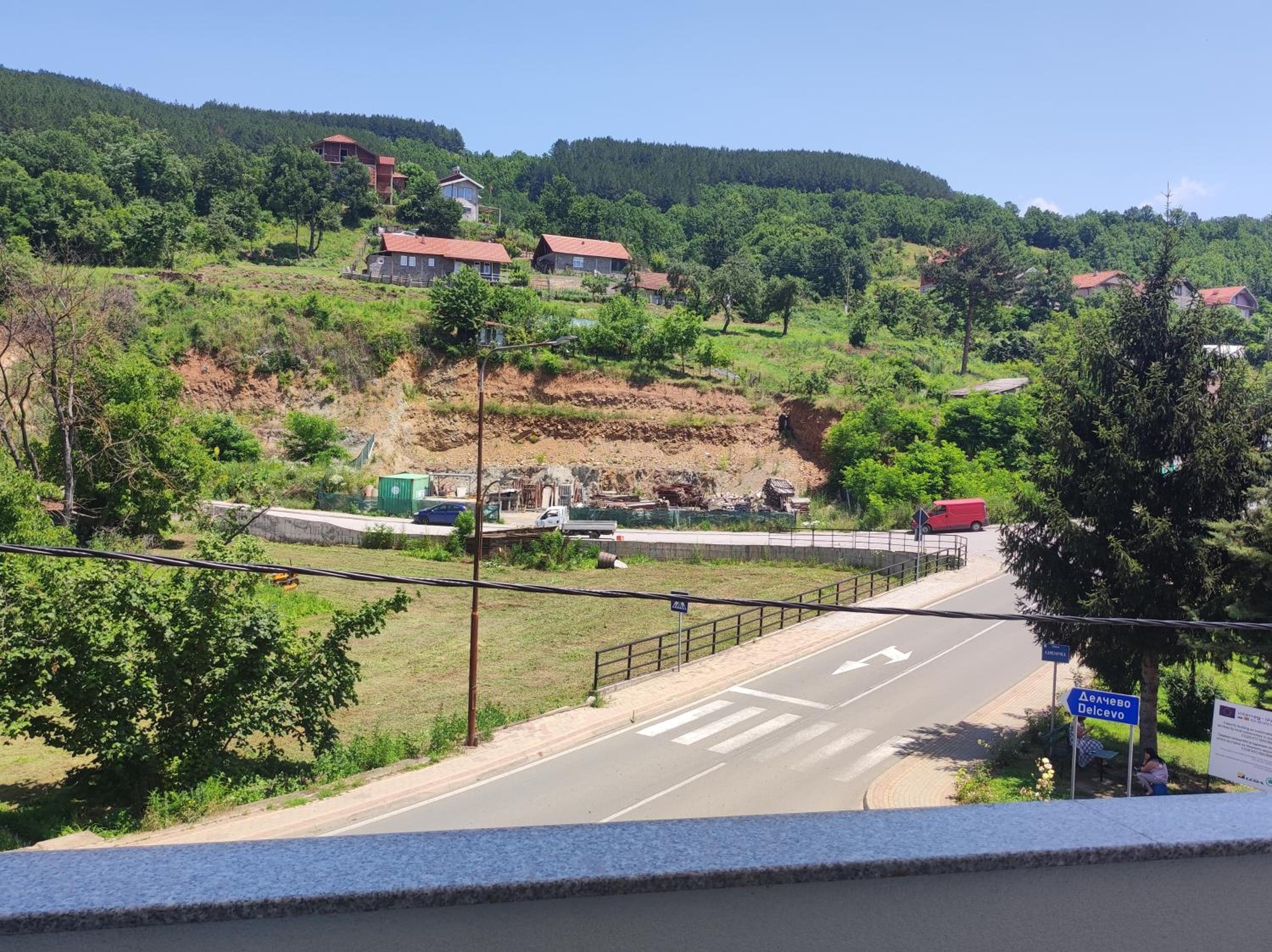 Cozy apartment with mountain view view 5