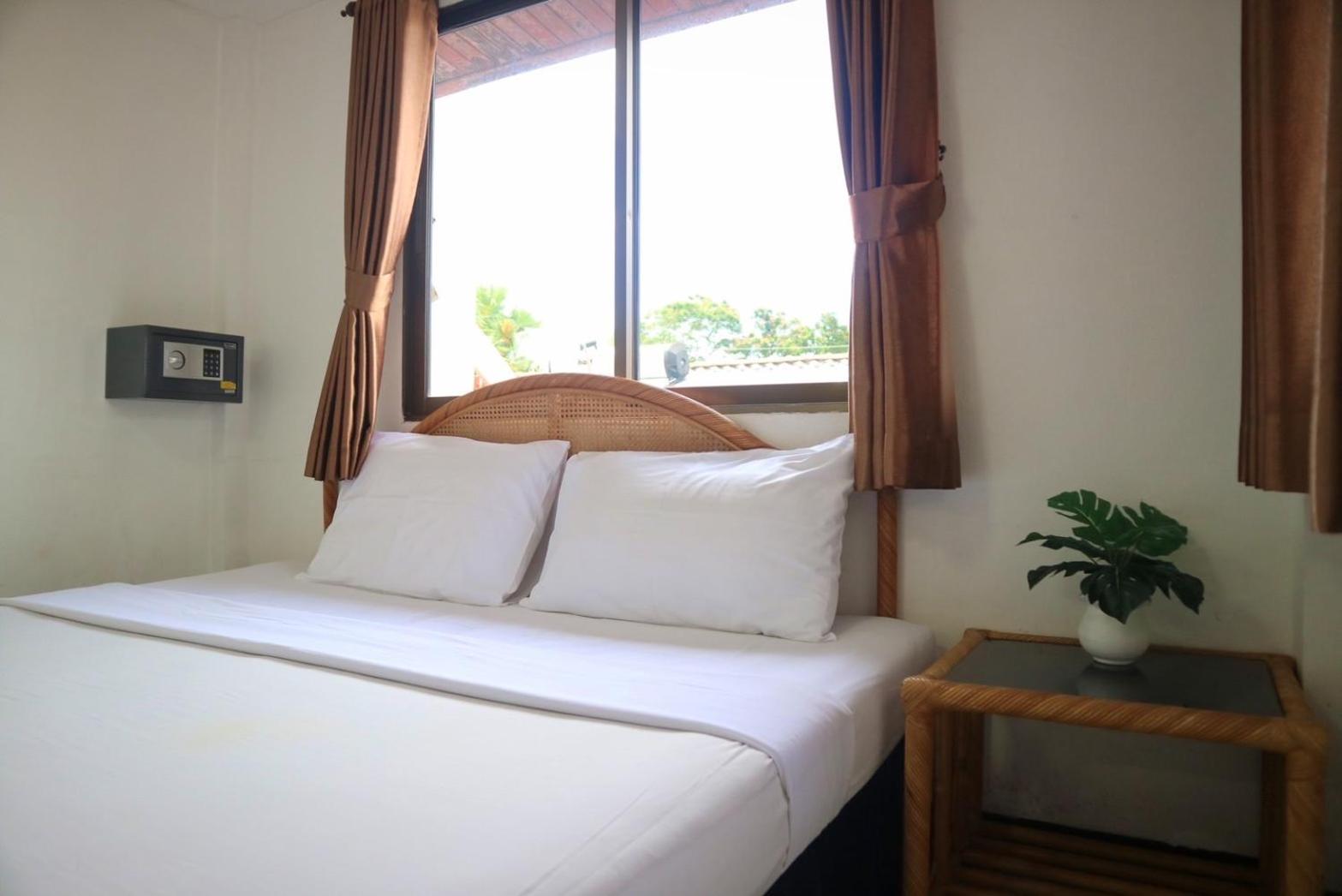 Sunshine Guest House — photo 54
