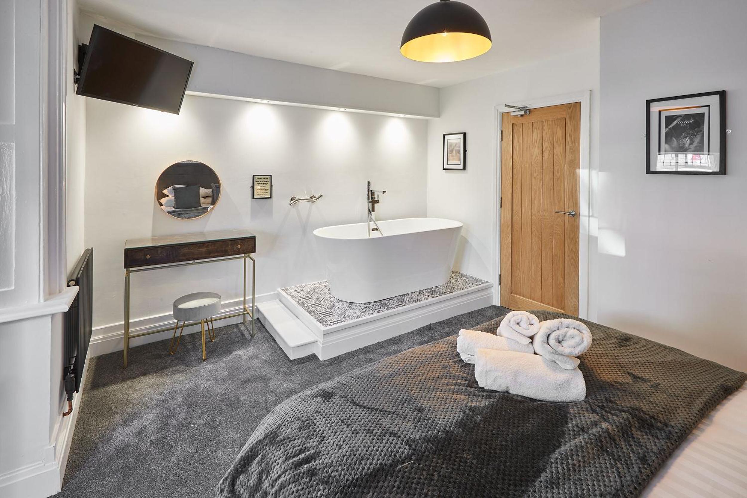 Photo 32