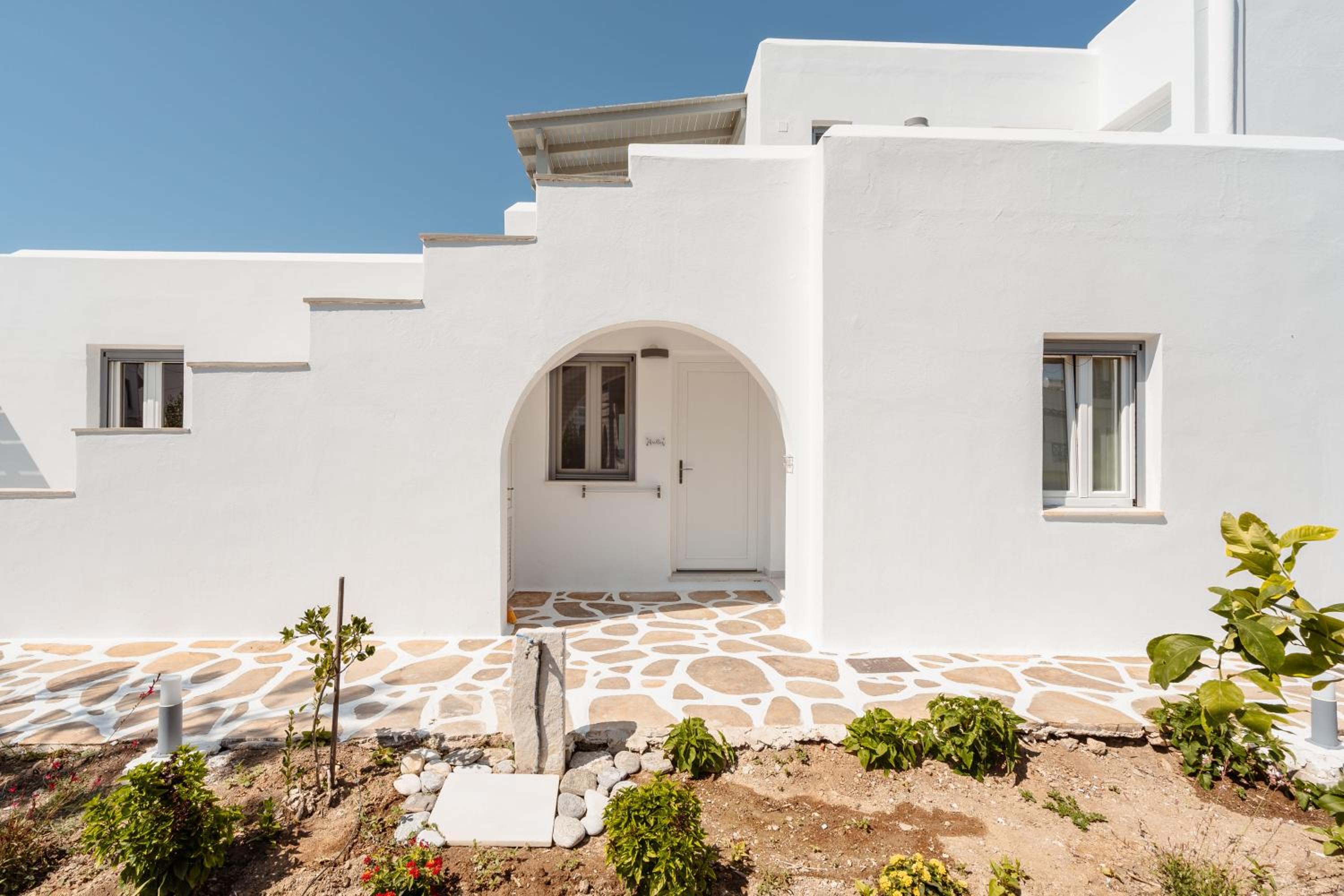 Celestial Seaview Apartments - Vilma view 3