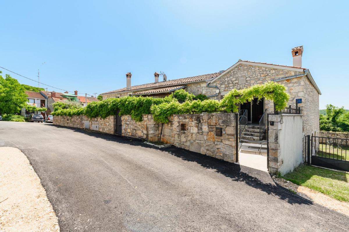 Casa de Stalla - Property Image 4