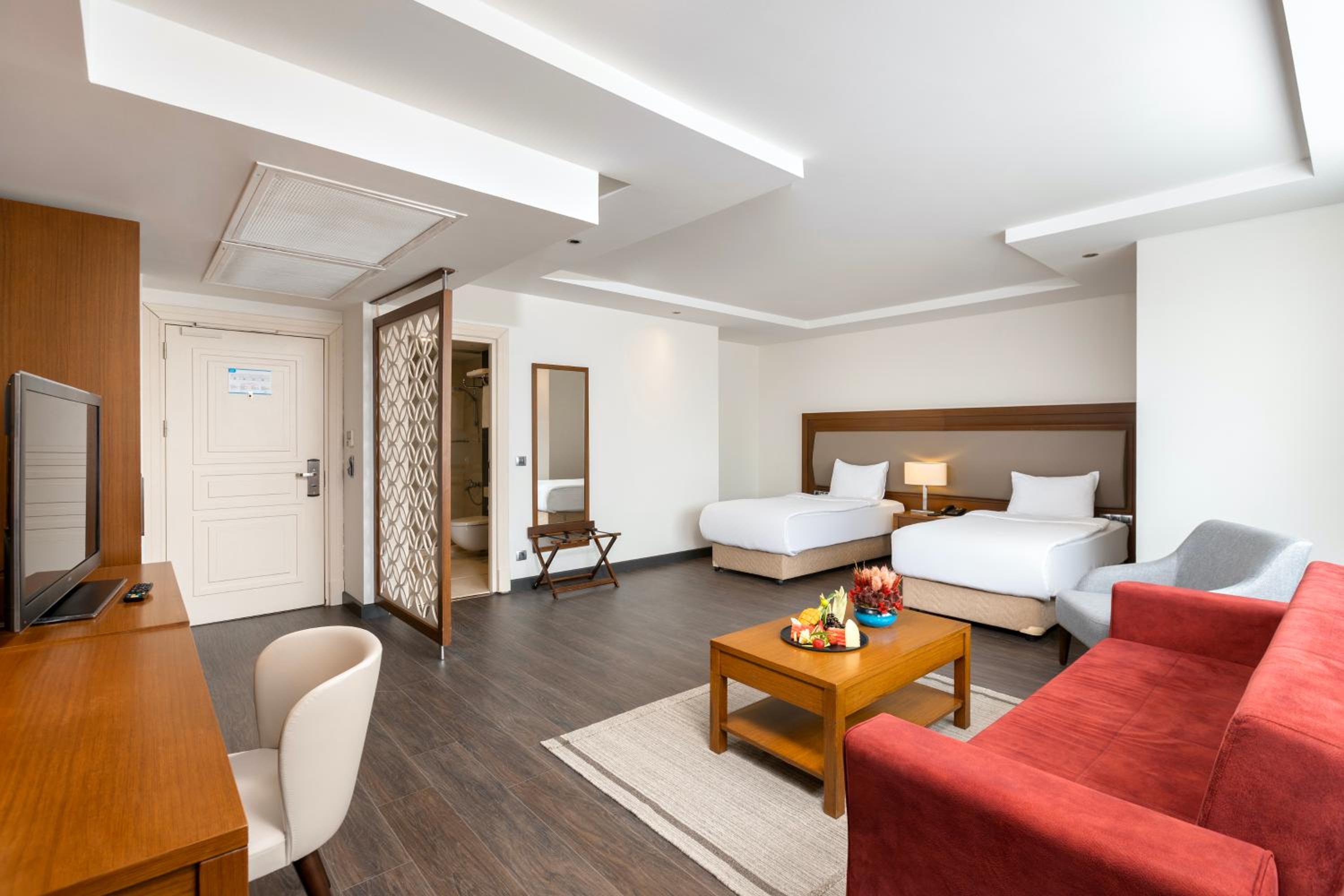 Miracle Istanbul Asia Airport Hotel & Spa - Image 52