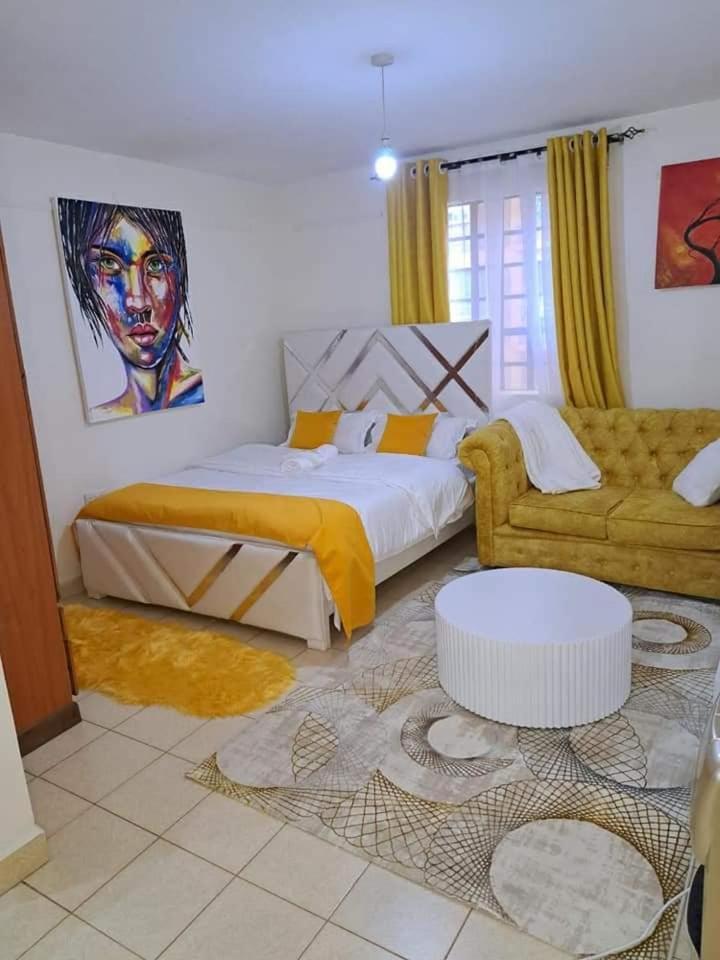 Lux Suites Red Plate Studio Apartments view 4