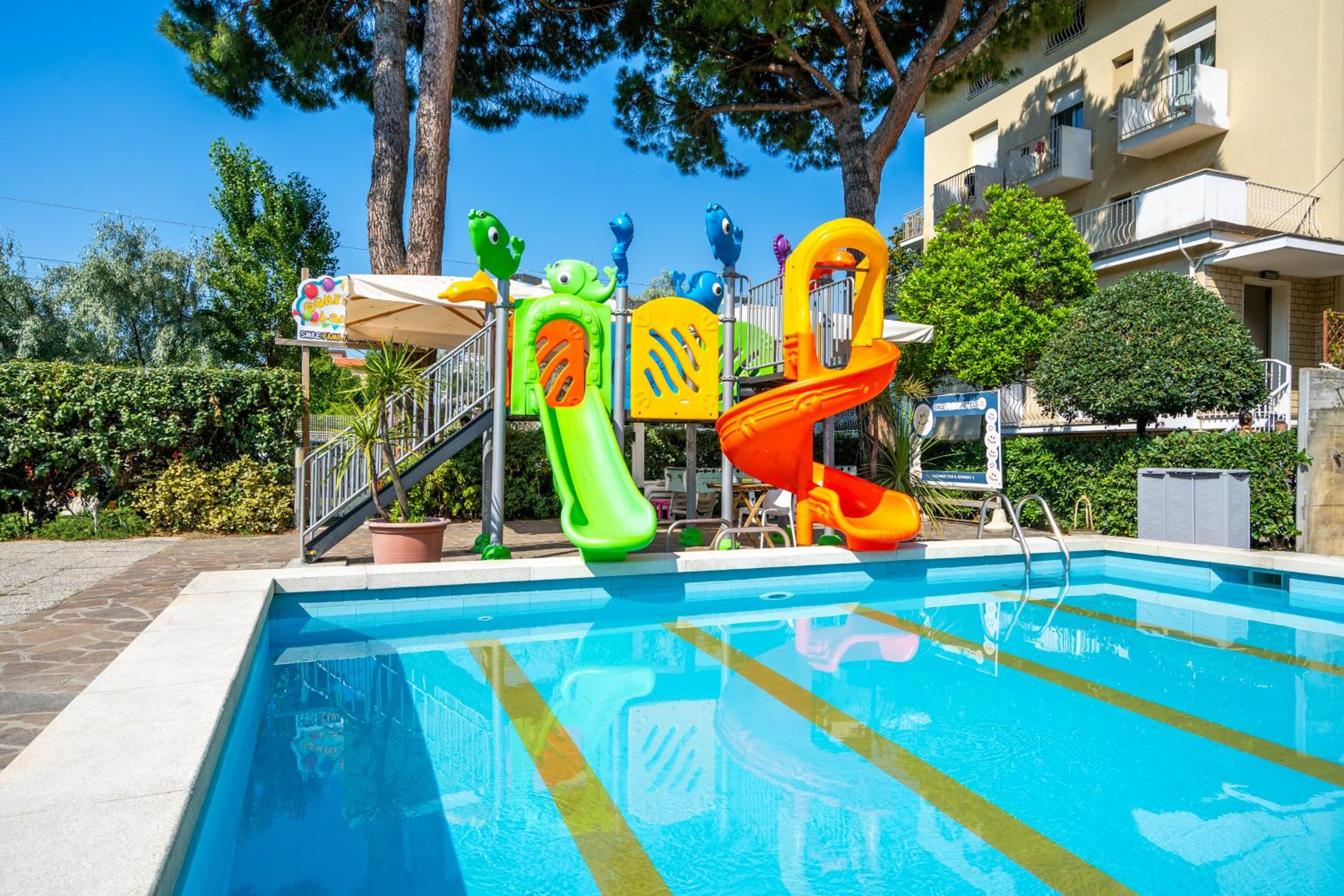 Lotus Hotel ALL INCLUSIVE & SPIAGGIA