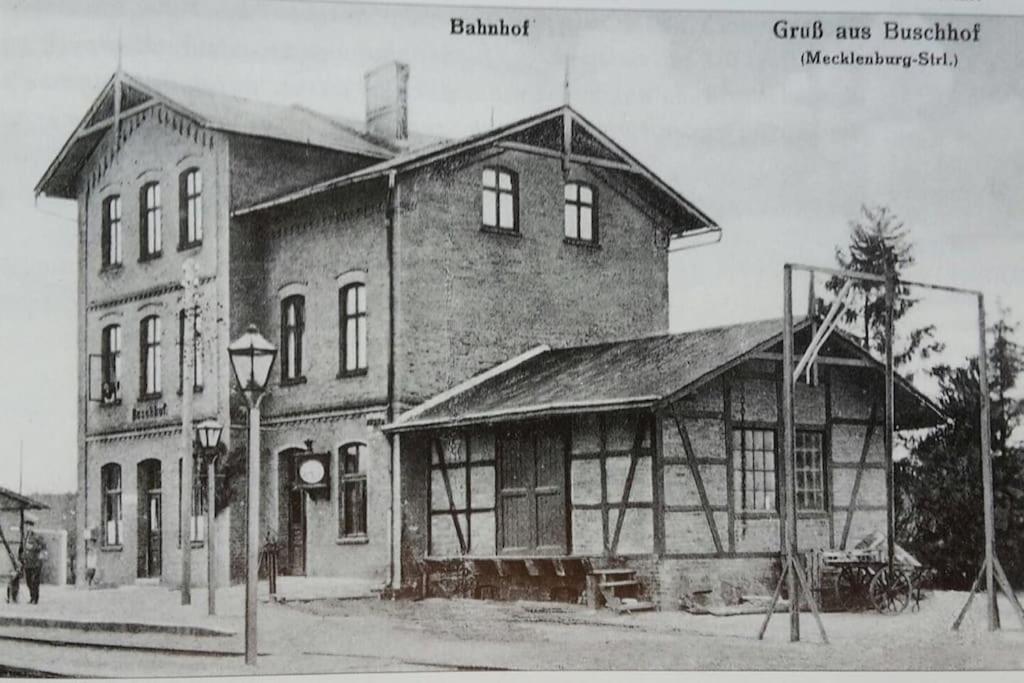 Landbahnhof Buschhof 2 OG mit Gartensauna