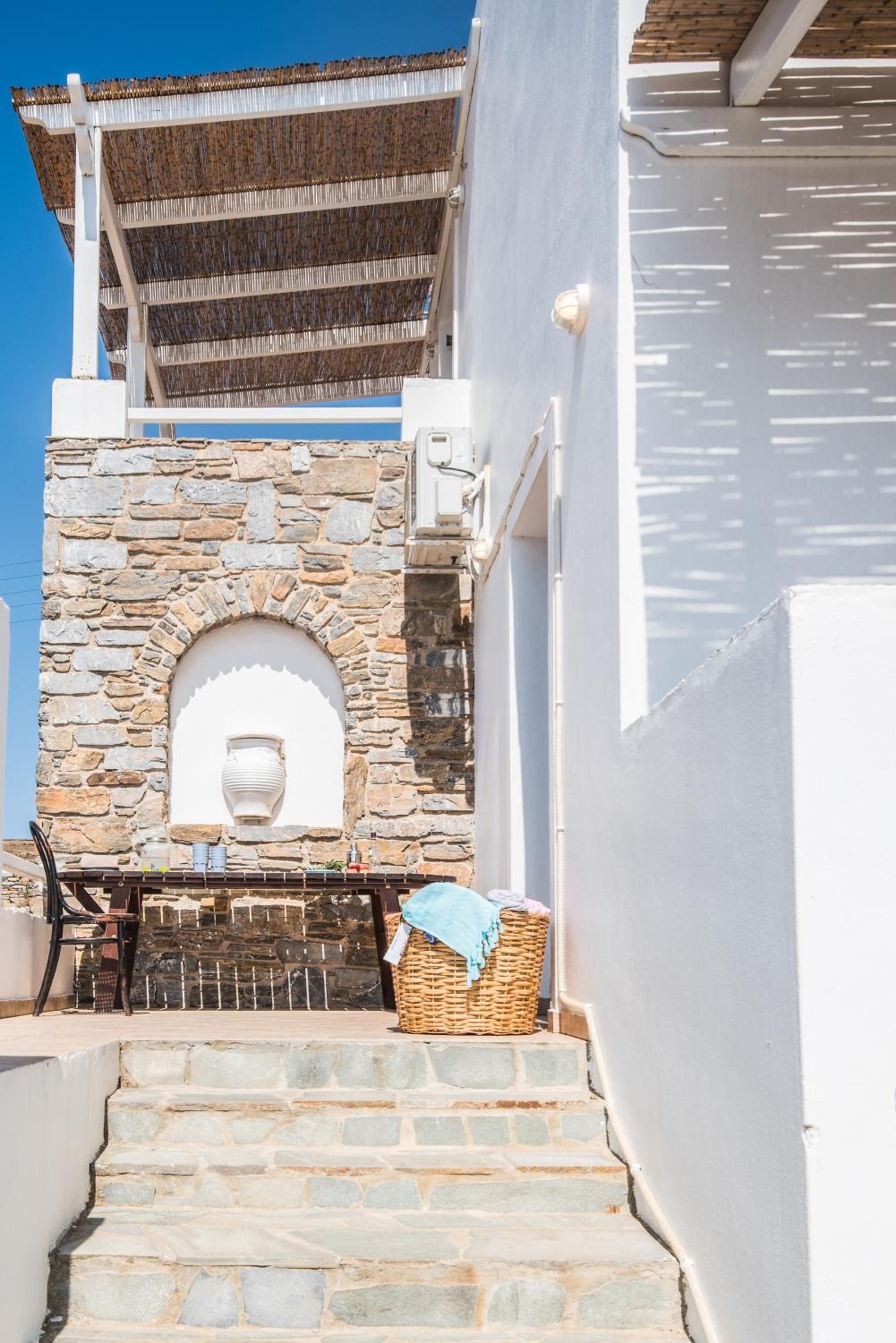 Blue Zen Kithnos, Cycladic House